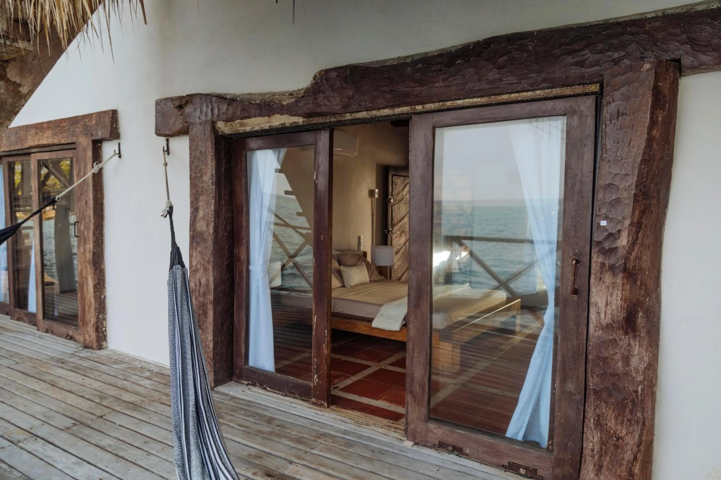 Balcony/Terrace in Isla Kalua - Private Ocean Villa