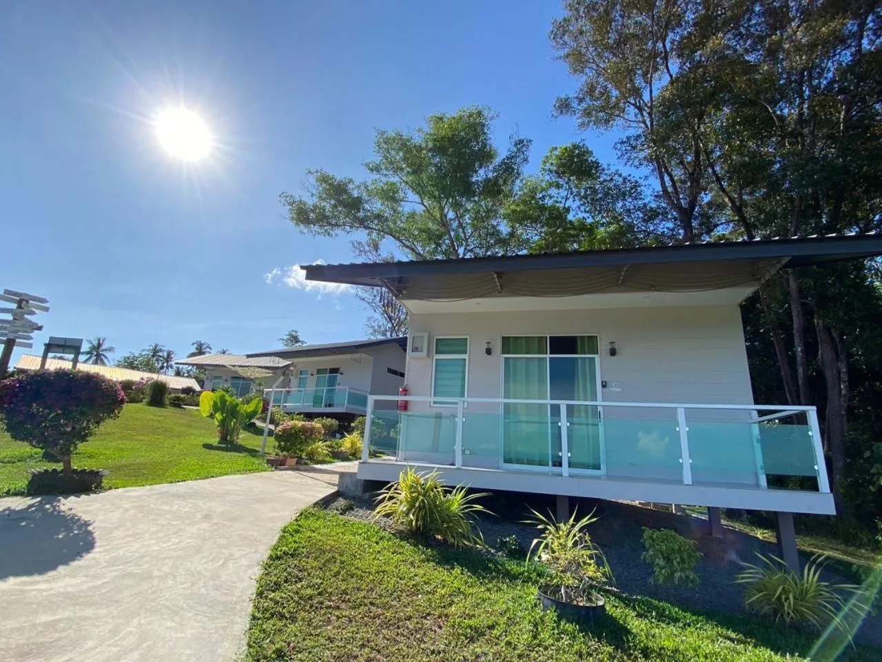 Day in D View Holiday Homes