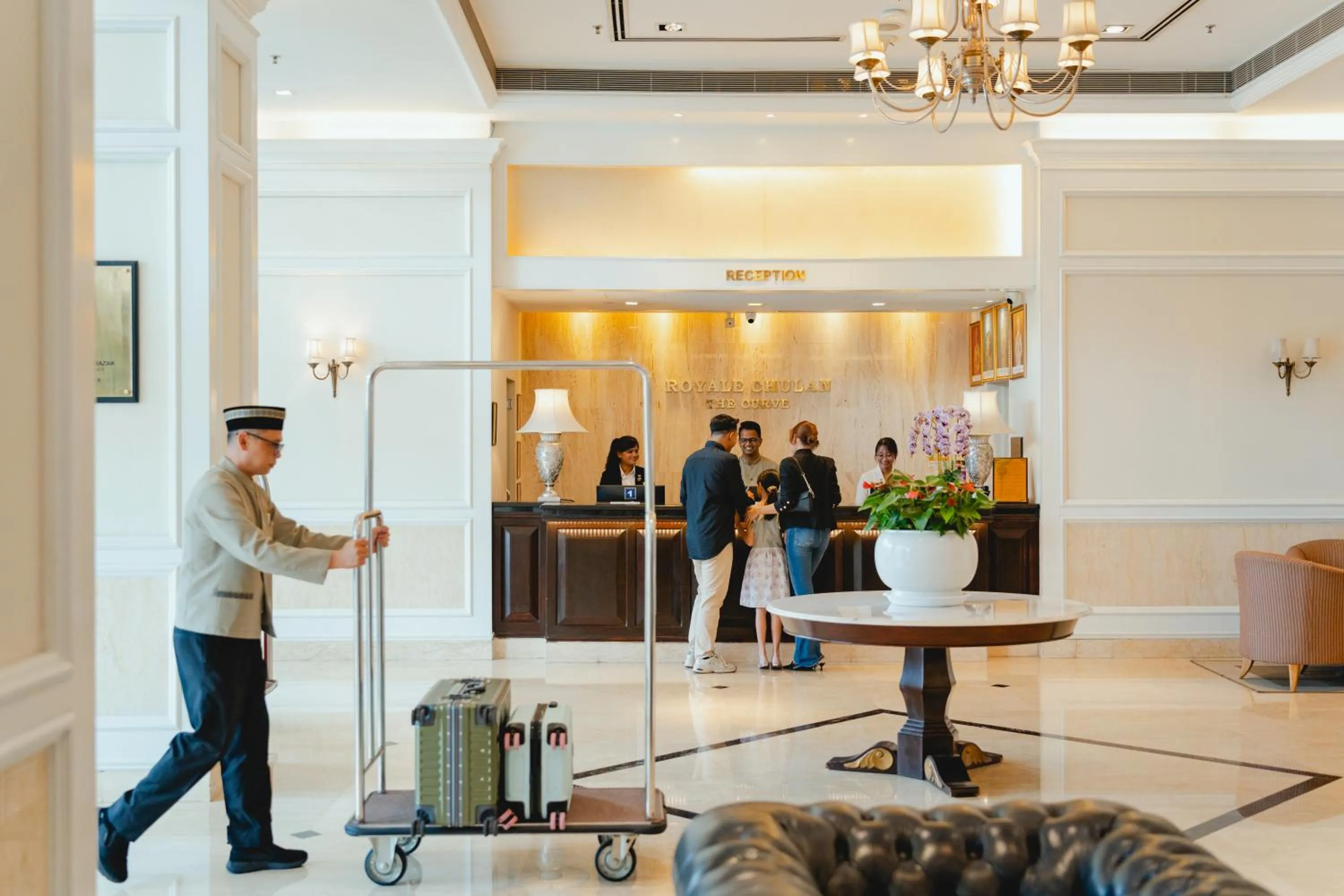 Lobby or reception in Royale Chulan The Curve