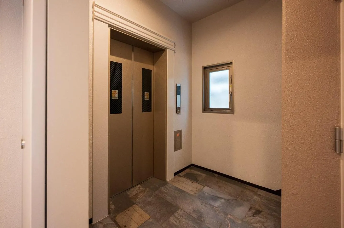 elevator in Casa Blan