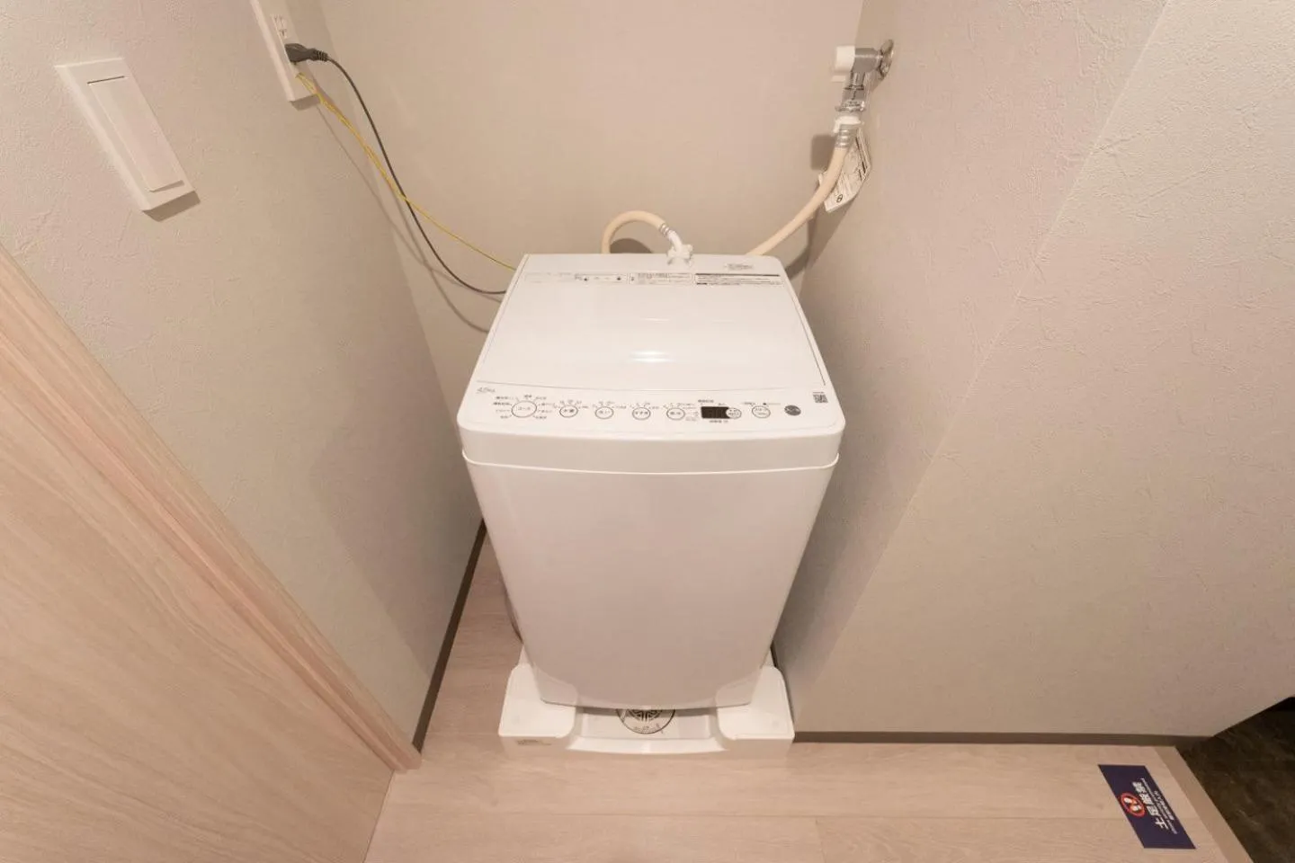 washing machine in Casa Blan
