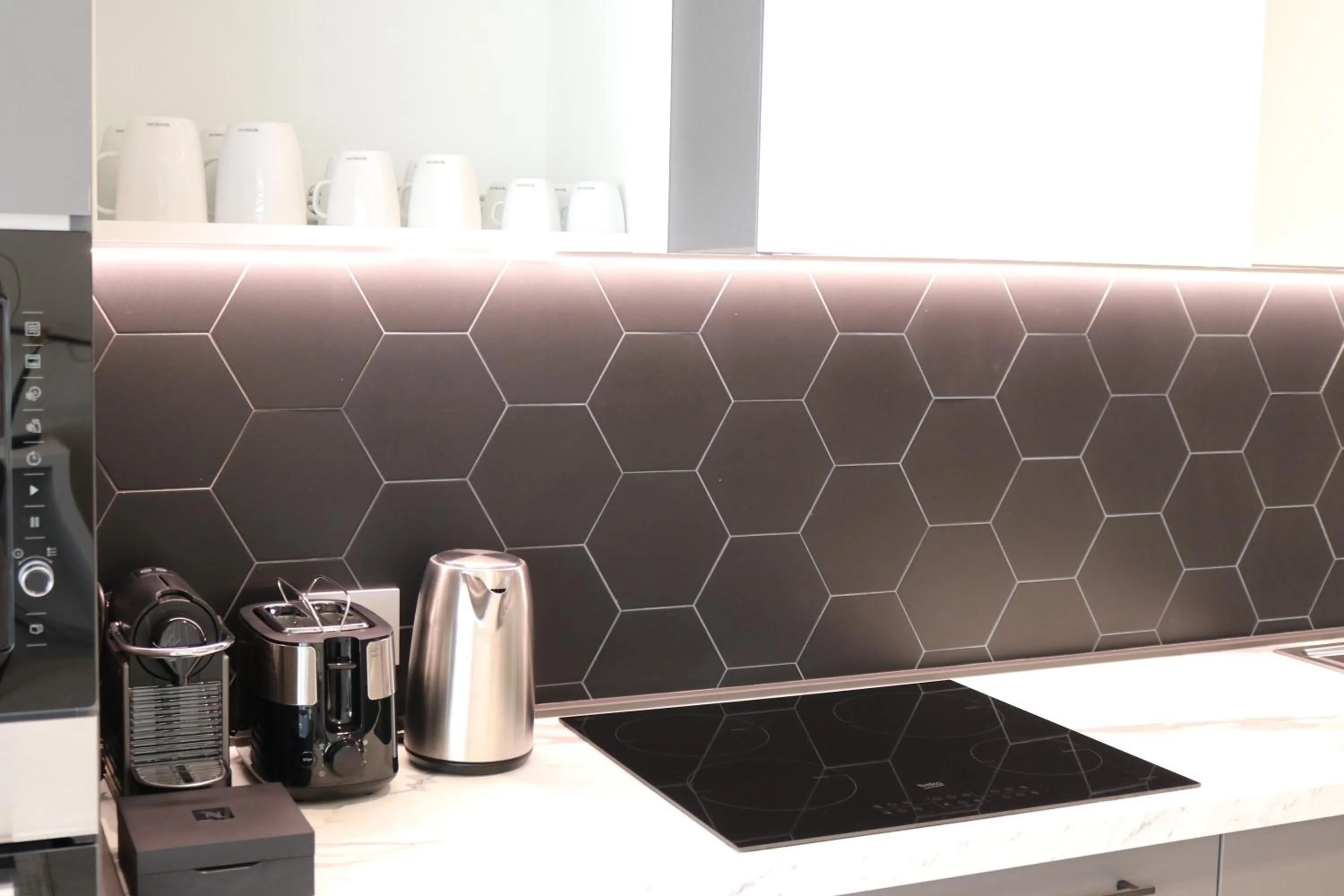 Coffee/tea facilities in The Dome Aparthotel