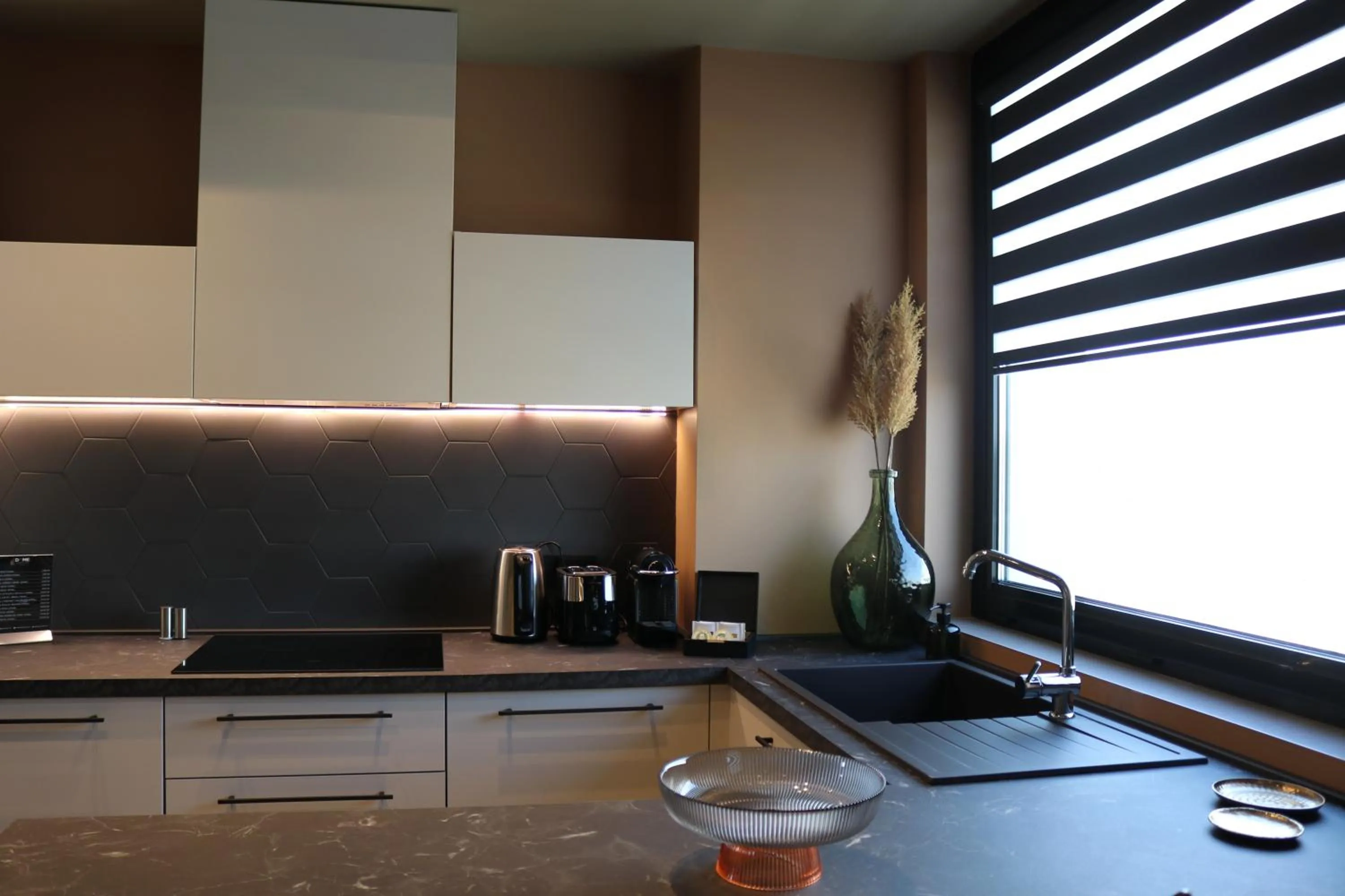 Kitchen or kitchenette in The Dome Aparthotel