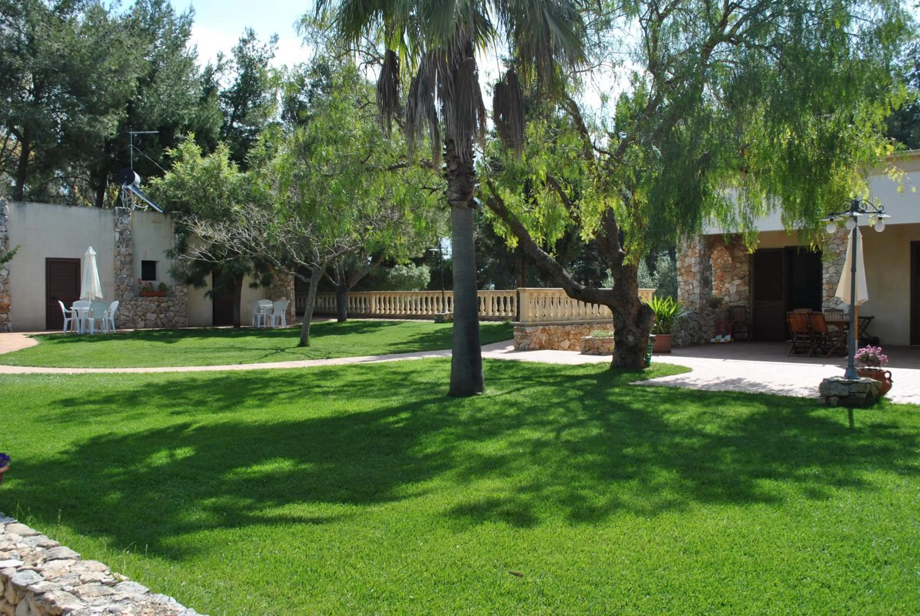 Facade/entrance in Borgo Console
