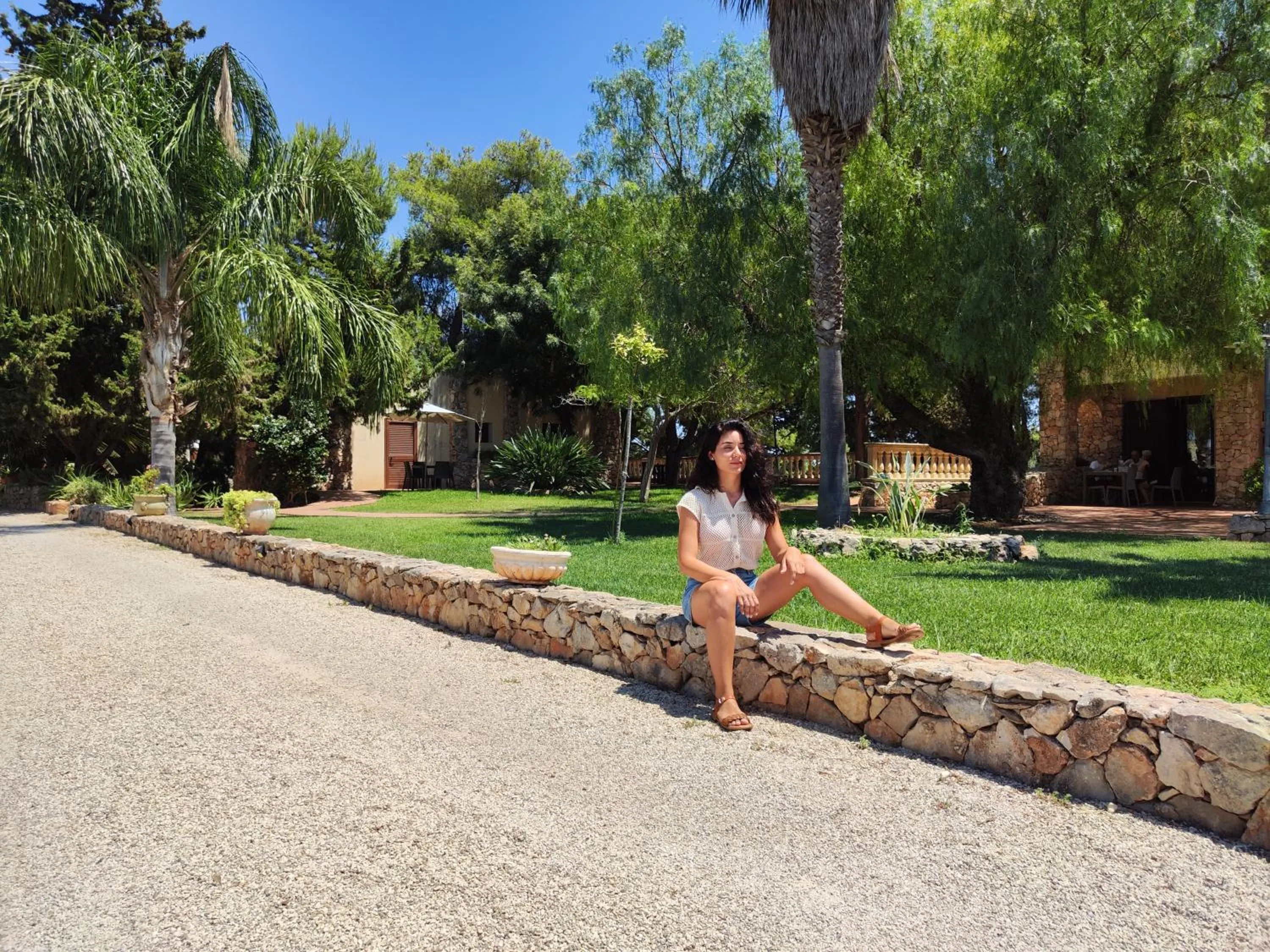 Spring in Borgo Console