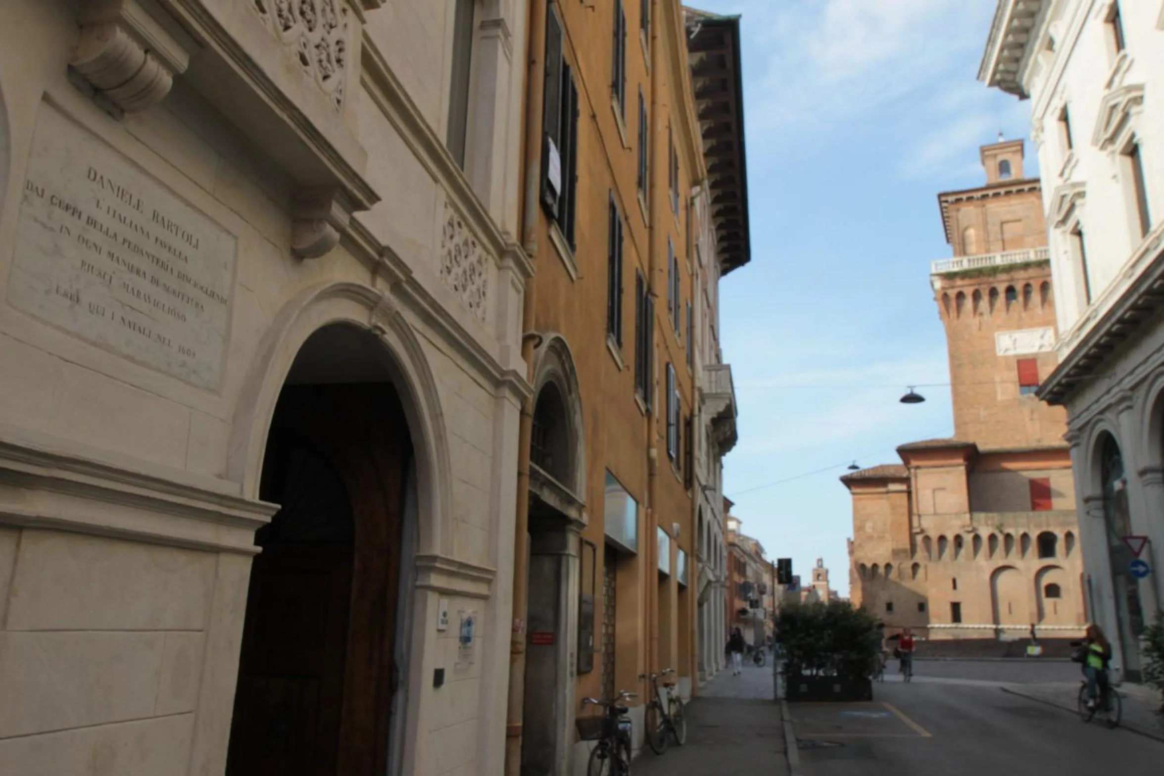 Facade/entrance in Borgoleoni 18 - Room and Breakfast