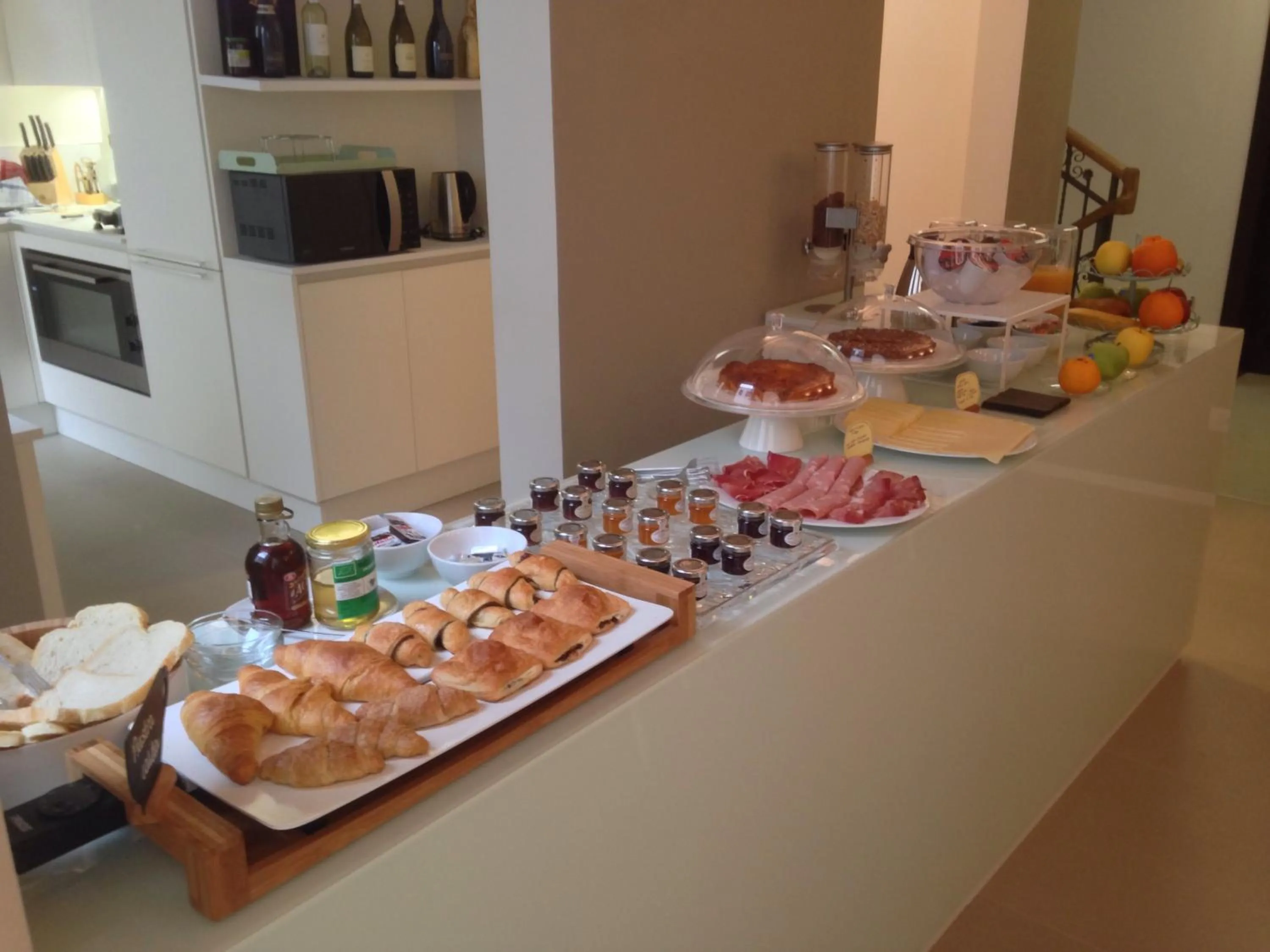 Food in Borgoleoni 18 - Room and Breakfast