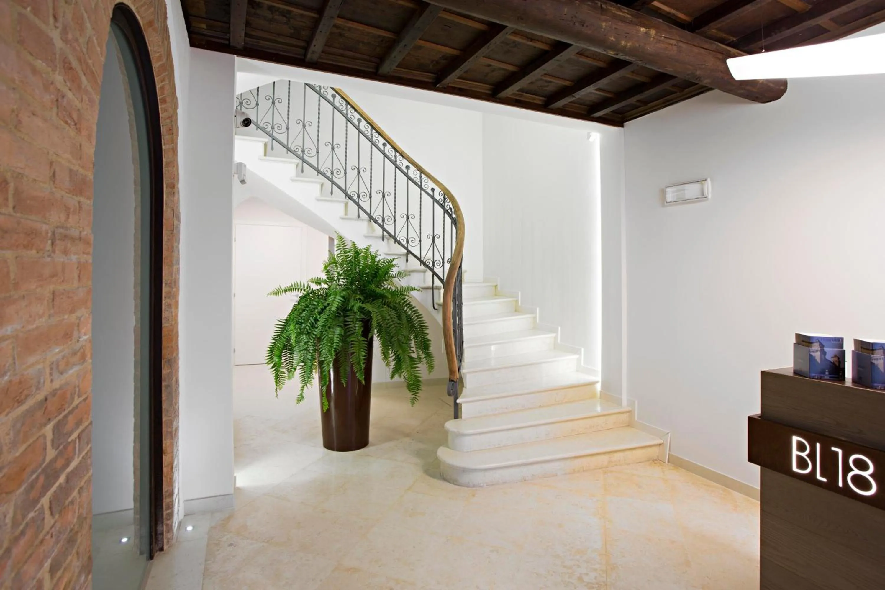 Lobby or reception in Borgoleoni 18 - Room and Breakfast