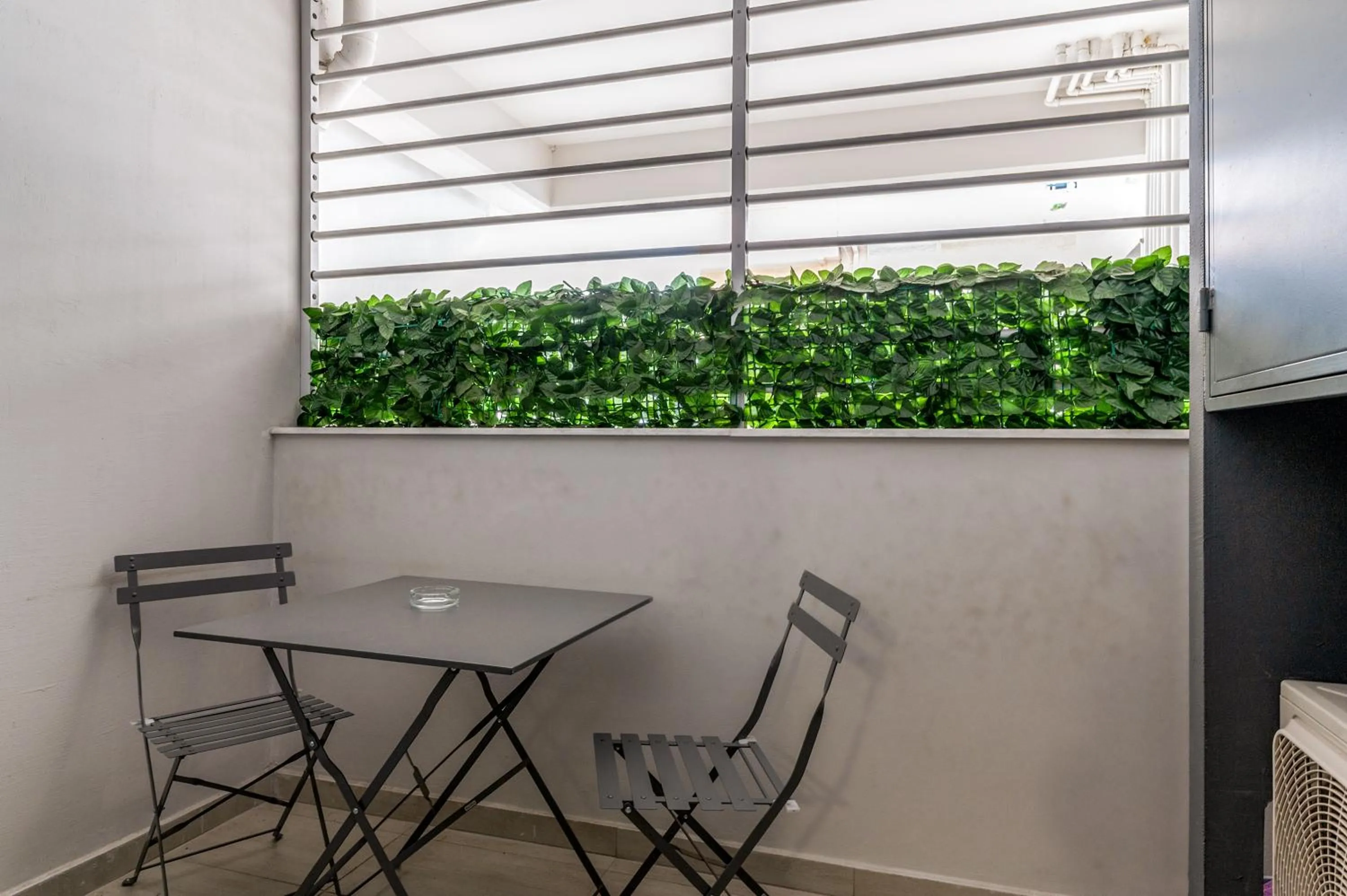 Patio in Elvita Apartments 4