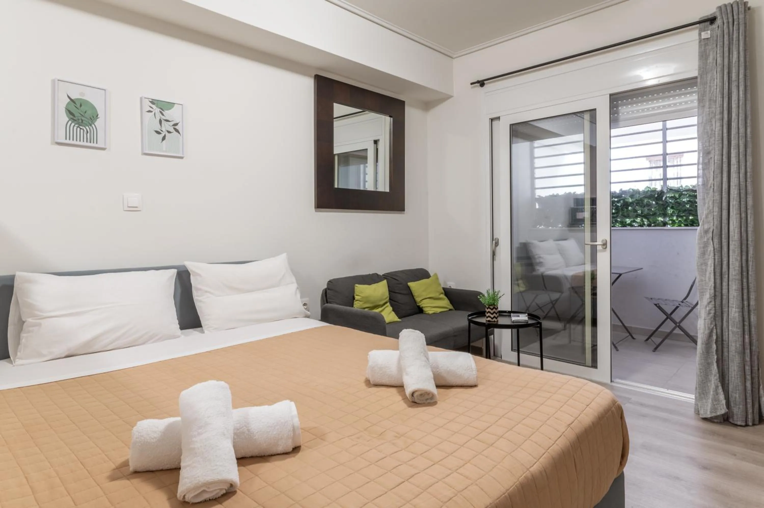 Bed in Elvita Apartments 4