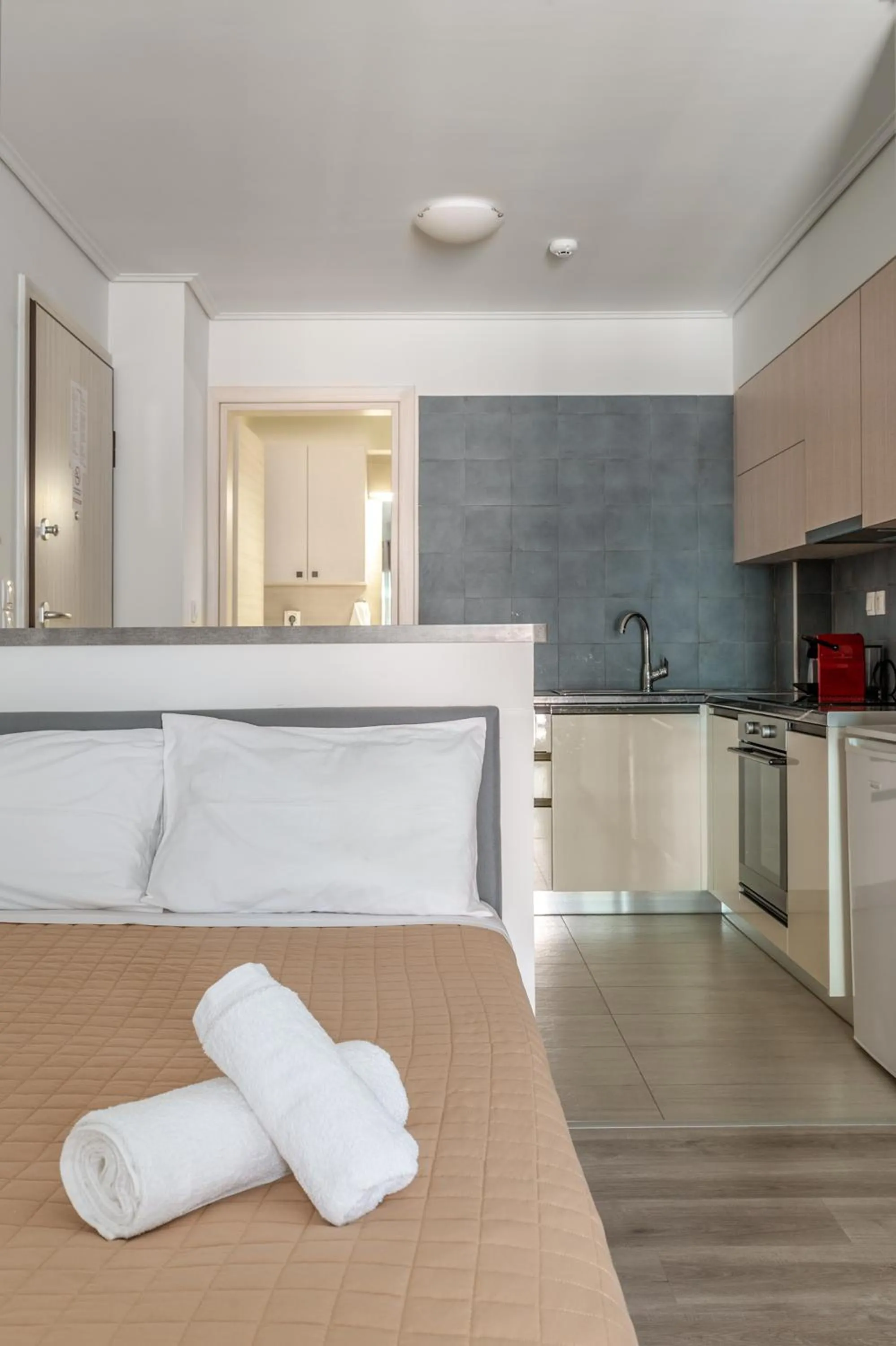 Bed in Elvita Apartments 4