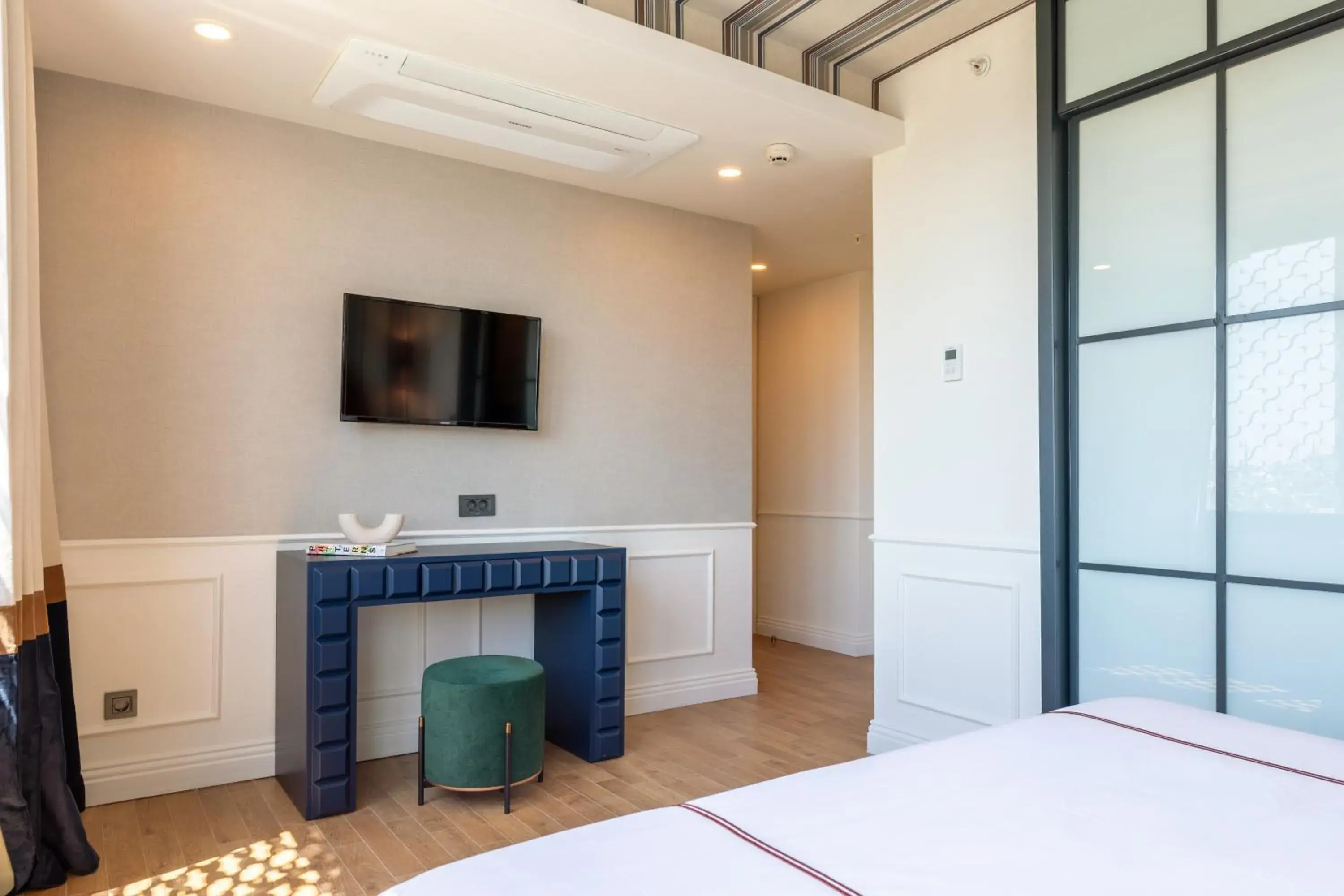 TV and multimedia, Bed in Khai Karaköy TV and multimedia, Bed in Khai Karaköy