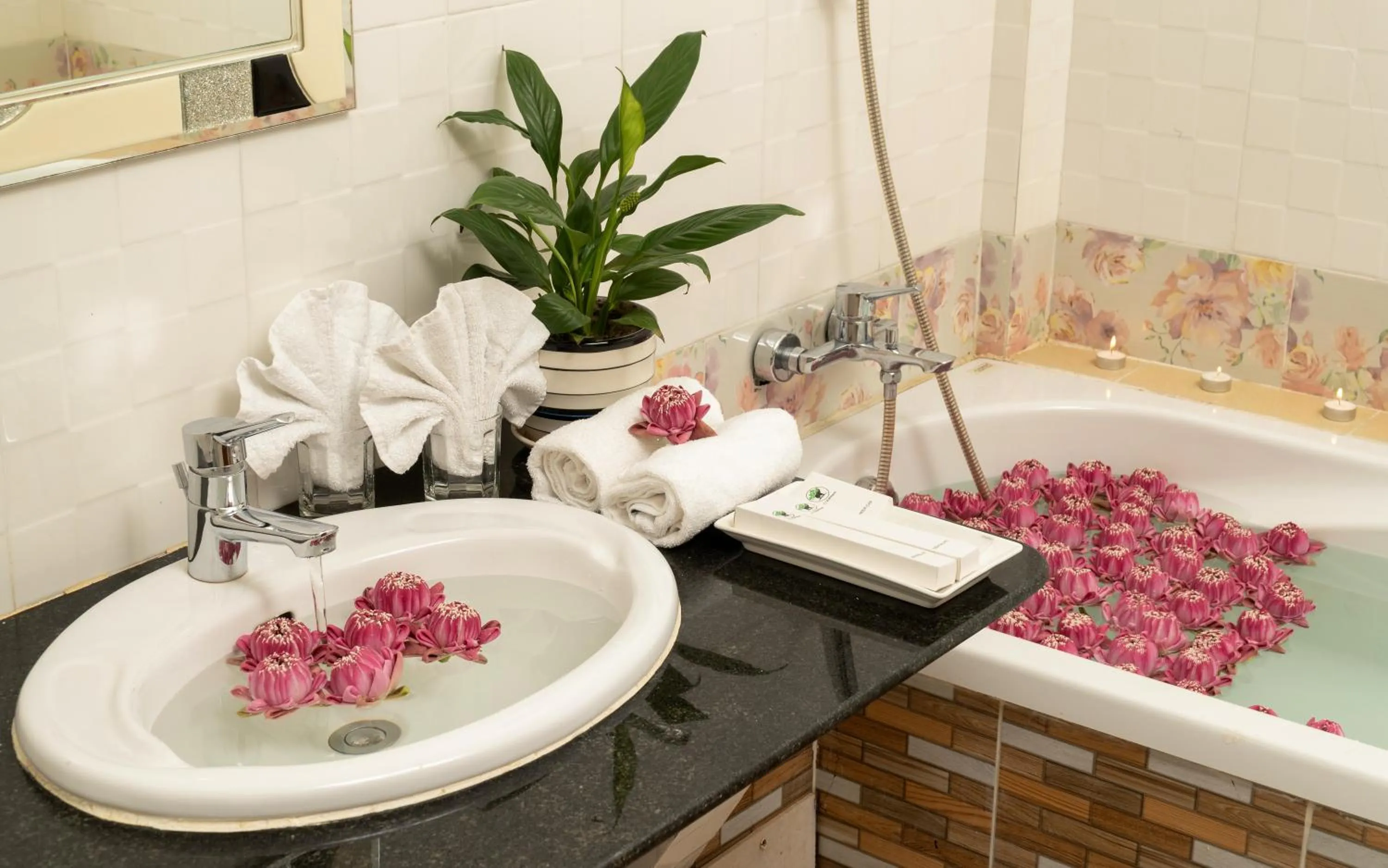 Bathroom in Khemara Sovannphum Hotel