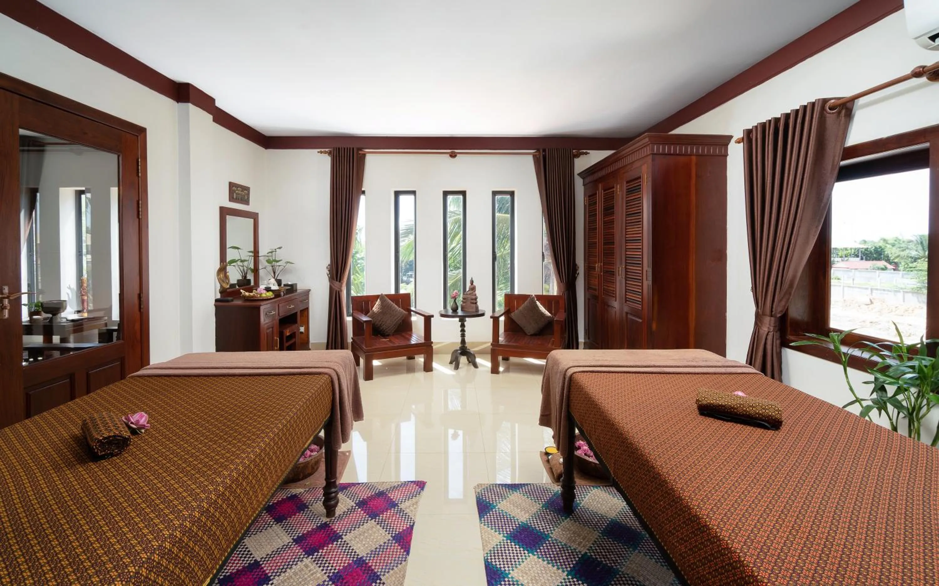 Massage in Khemara Sovannphum Hotel