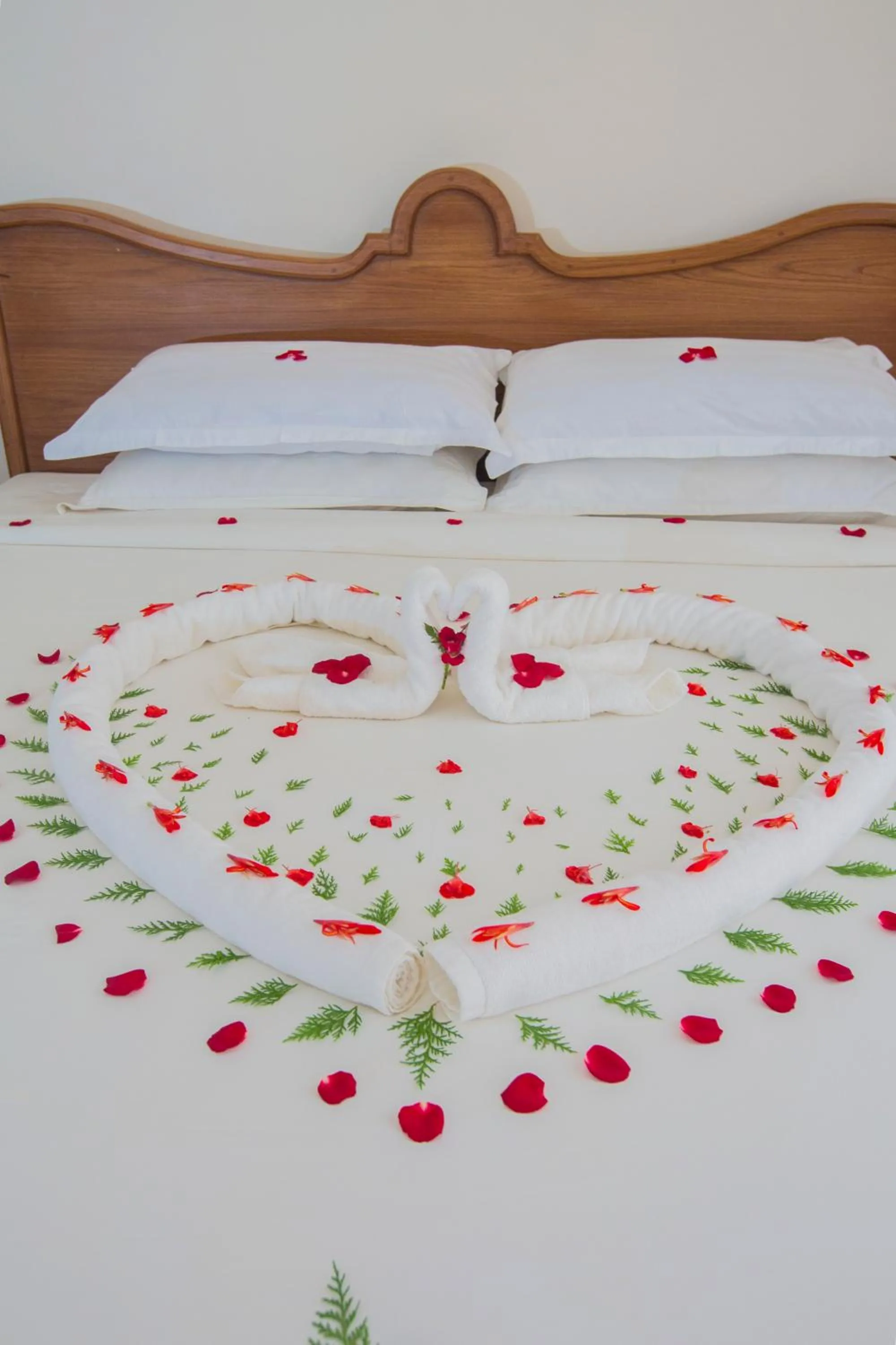 Bed in Inle Apex Hotel