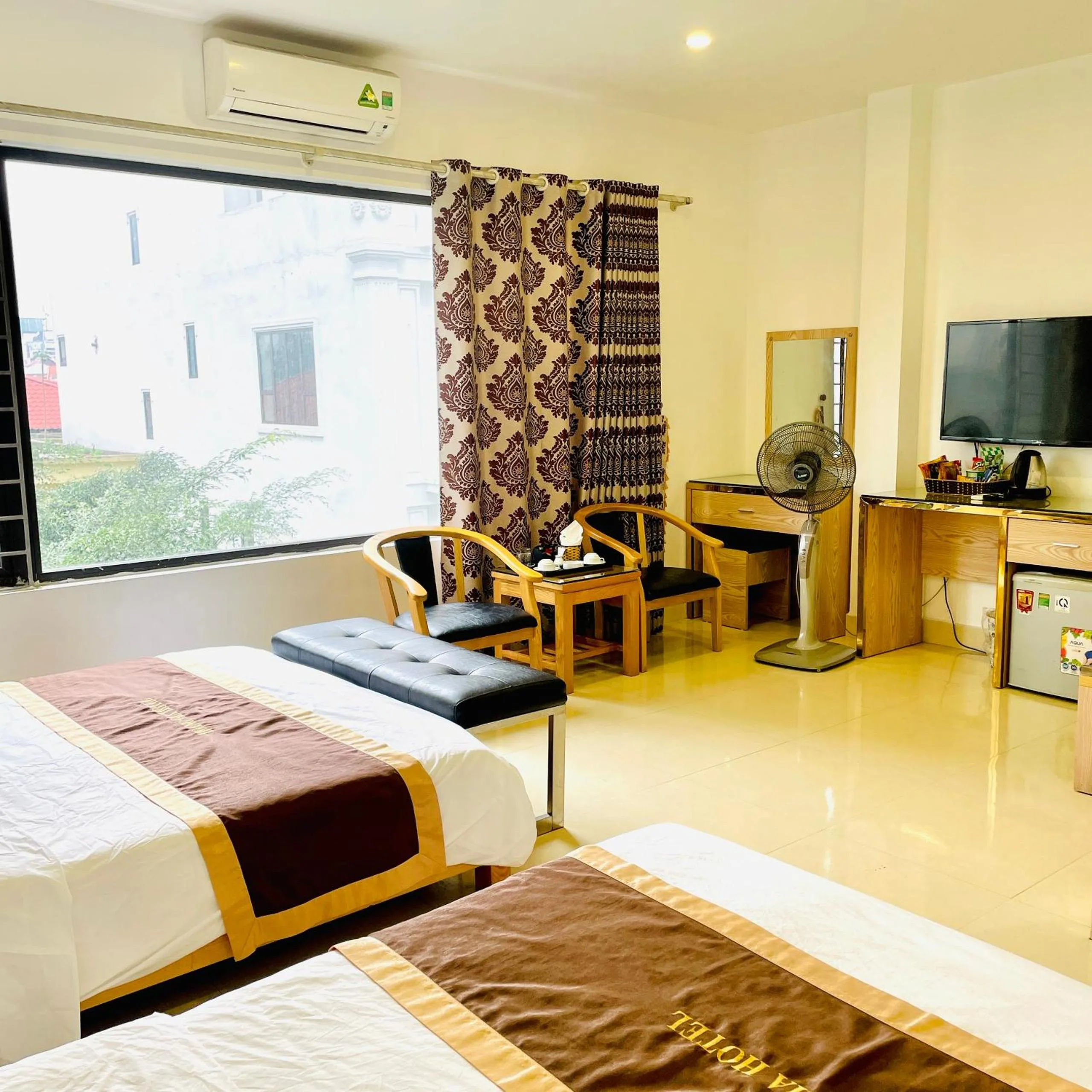 Bed in Hoàng Gia Hotel