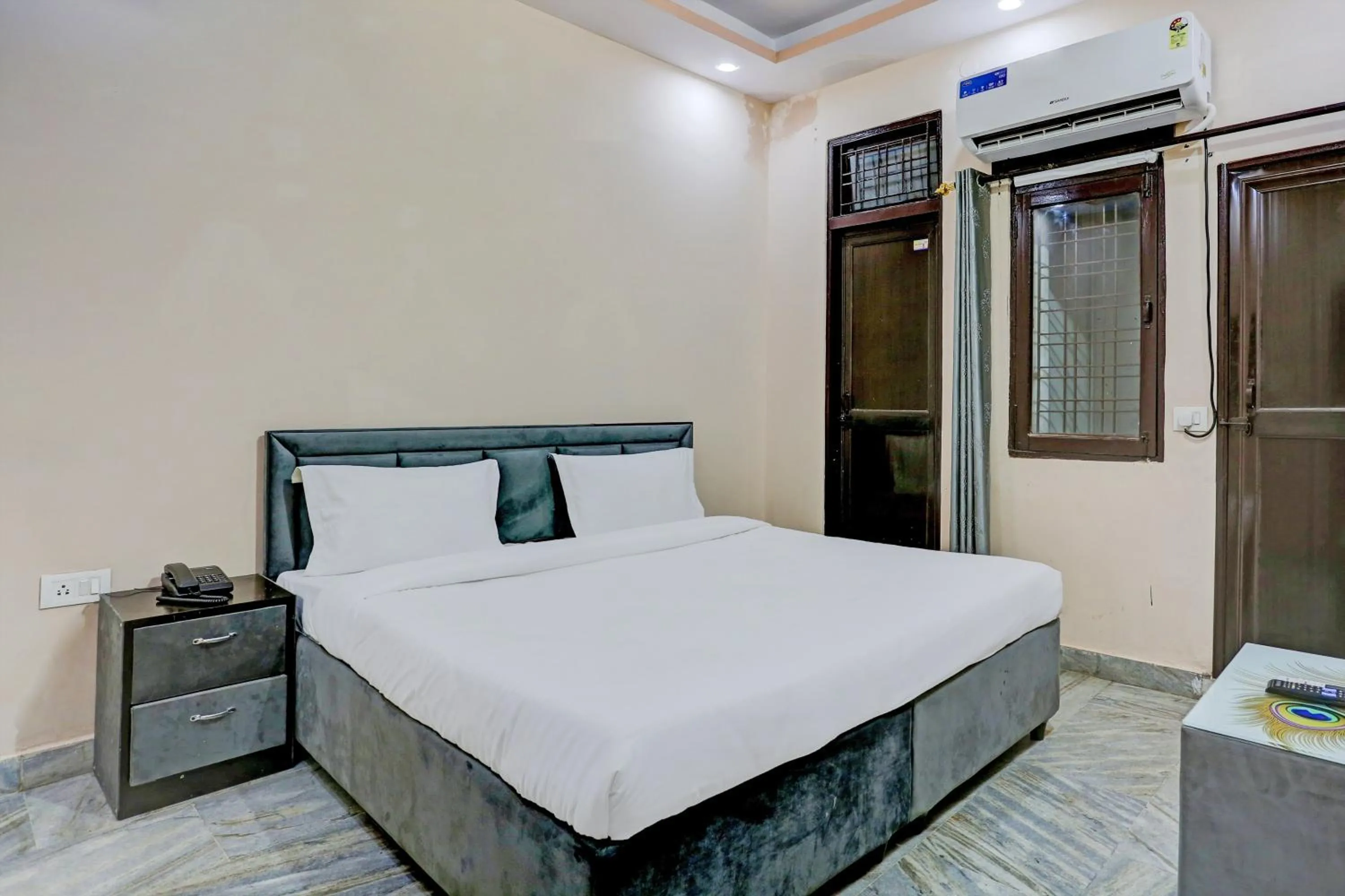 Bedroom in Hotel O Excel Home Stay