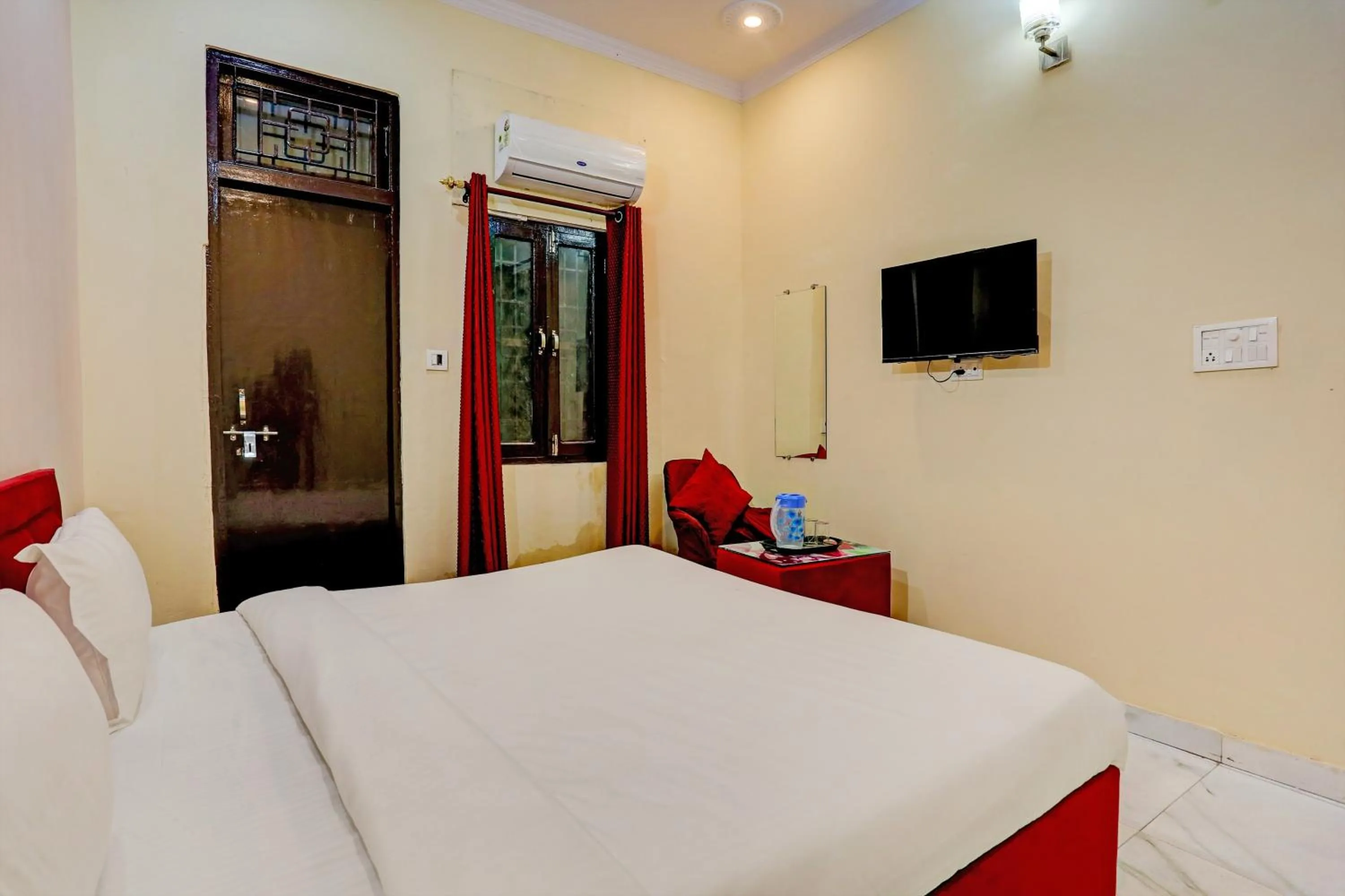 Bedroom in Hotel O Excel Home Stay