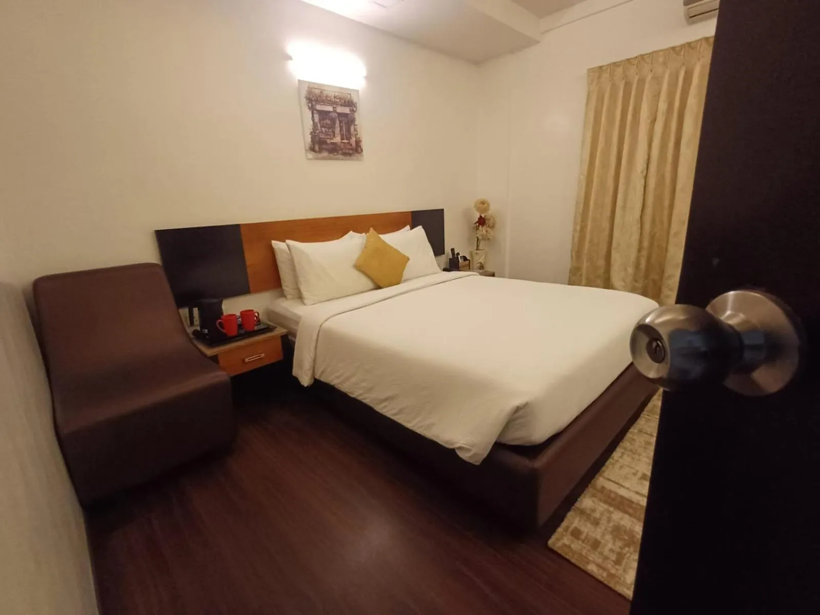 Bedroom, Bed in D and A BOUTIQUE HOTEL PERUNGUDI
