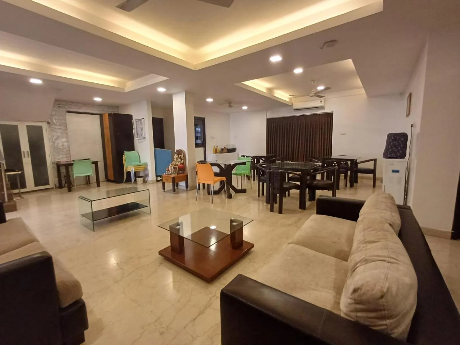 Living room in D and A BOUTIQUE HOTEL PERUNGUDI