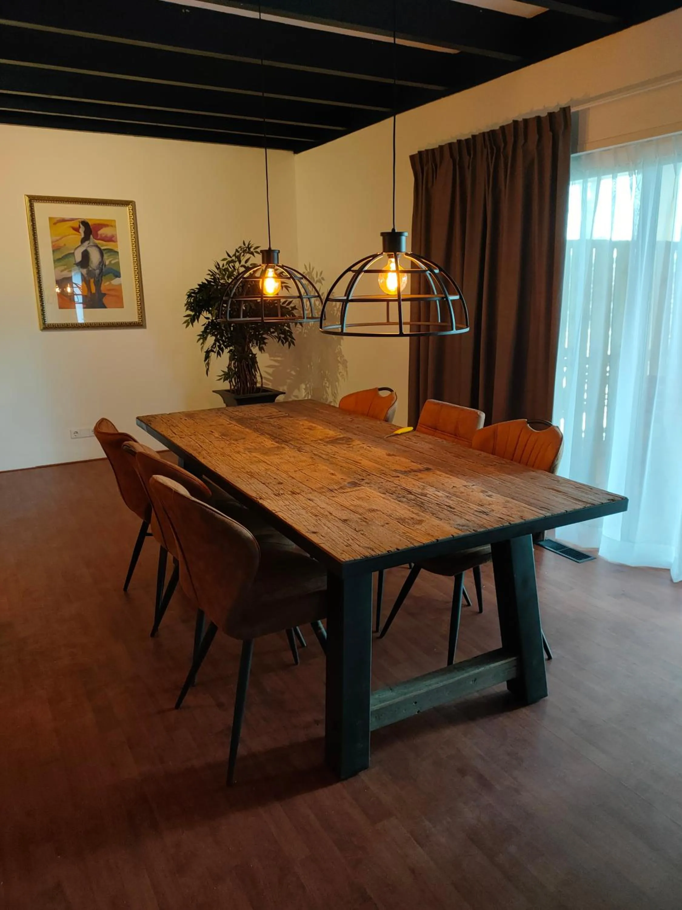Dining area in Fletcher Hotel - Restaurant de Zeegser Duinen