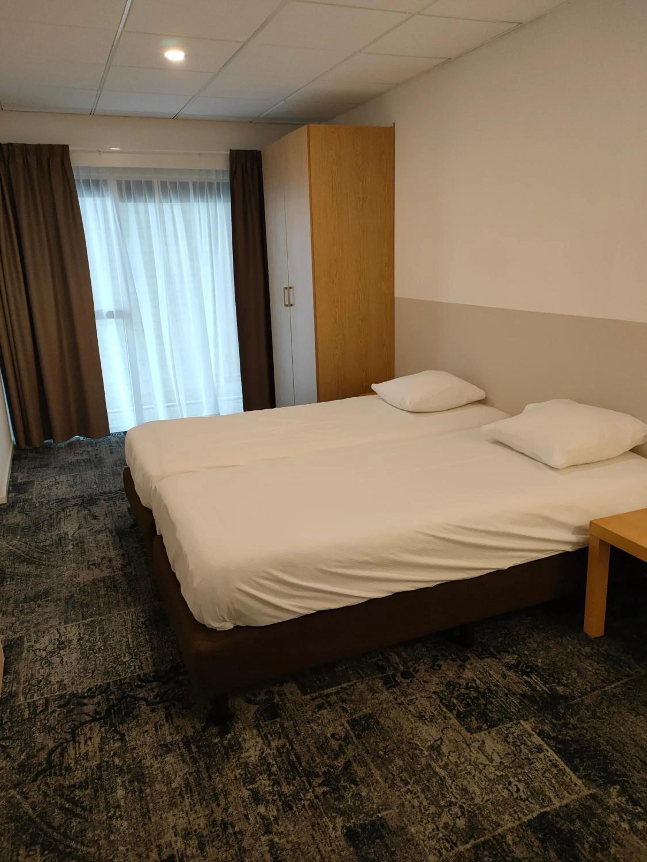 Bedroom, Bed in Fletcher Hotel - Restaurant de Zeegser Duinen