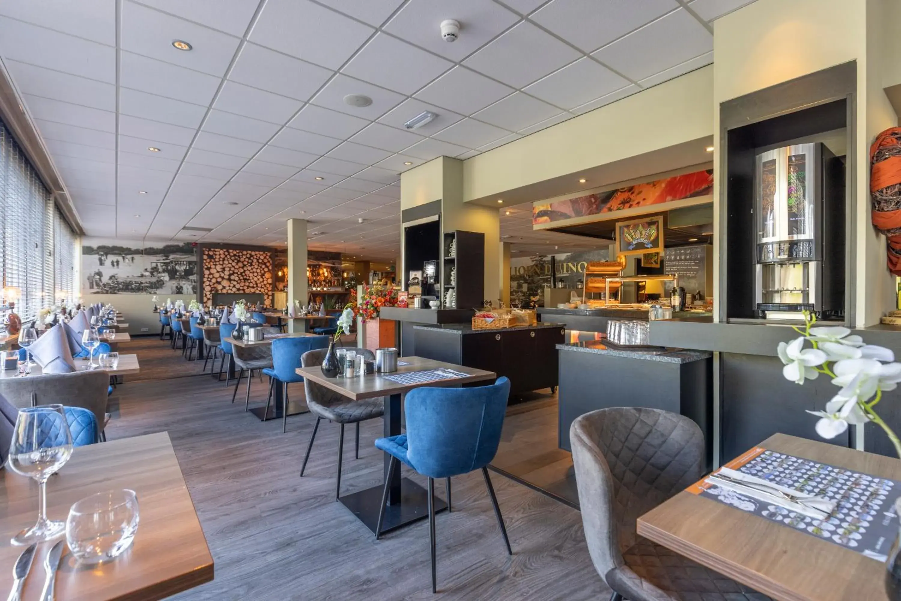 Restaurant/places to eat in Fletcher Hotel - Restaurant de Zeegser Duinen Restaurant/places to eat in Fletcher Hotel - Restaurant de Zeegser Duinen