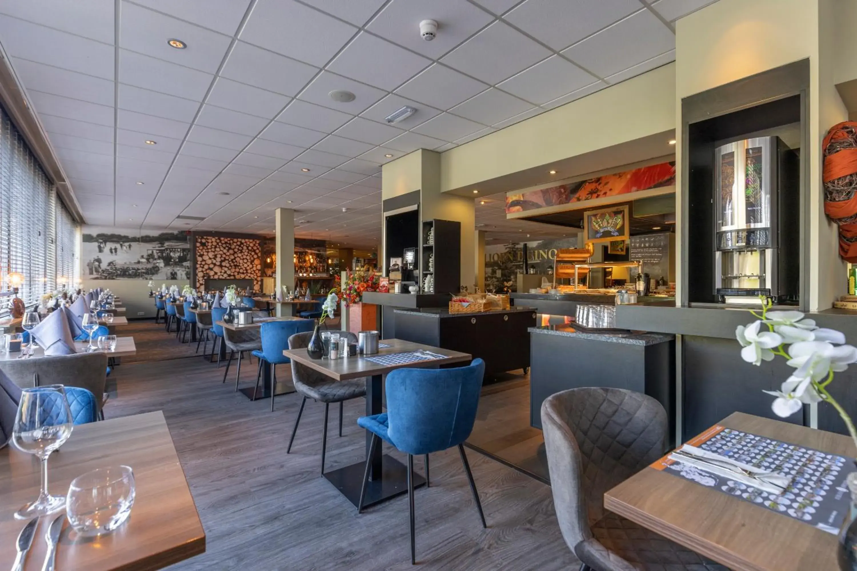 Restaurant/places to eat in Fletcher Hotel - Restaurant de Zeegser Duinen Restaurant/places to eat in Fletcher Hotel - Restaurant de Zeegser Duinen