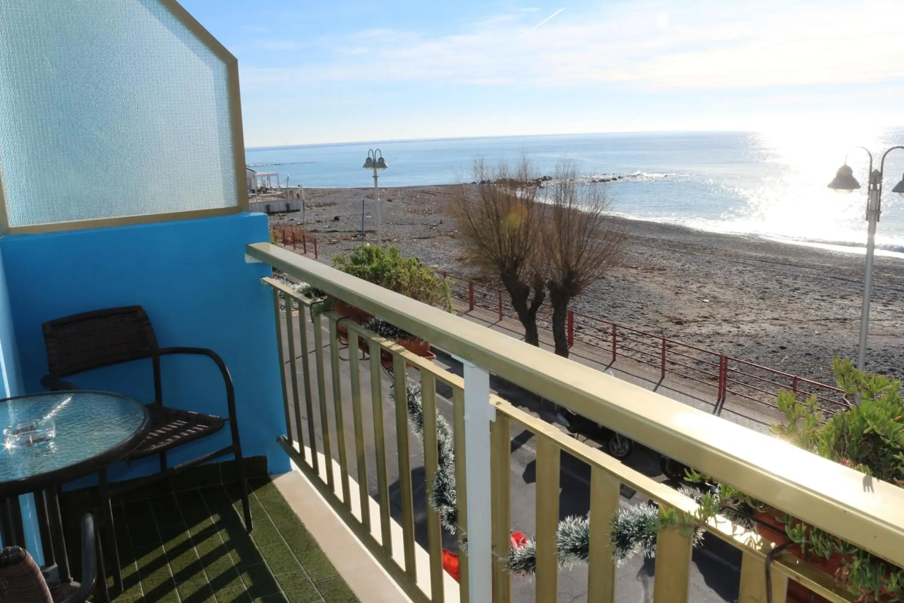 Quadruple Room with Sea View in Hotel Piccolo Paradiso Quadruple Room with Sea View in Hotel Piccolo Paradiso