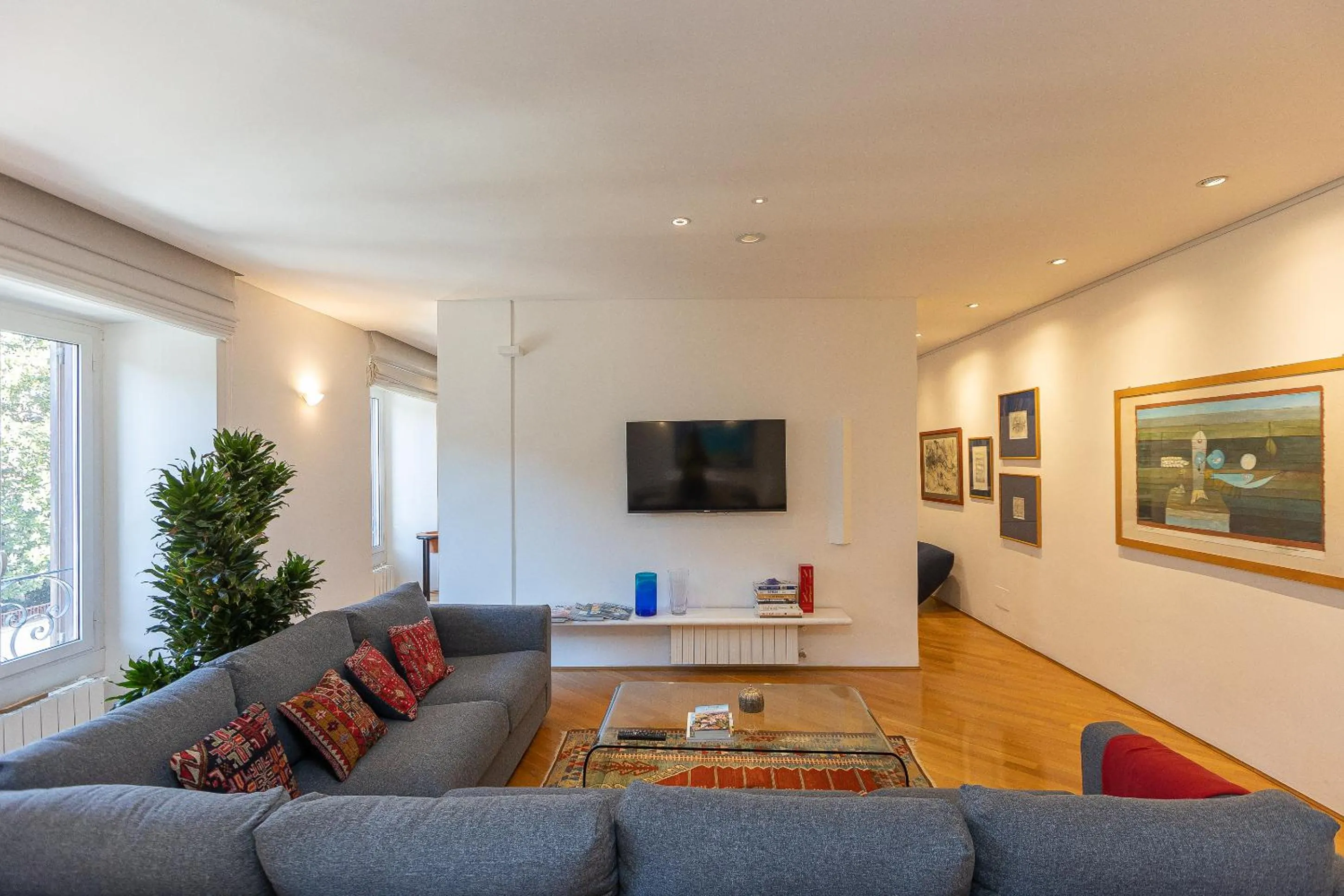 Communal lounge/ TV room in San Gioacchino View by Rental in Rome