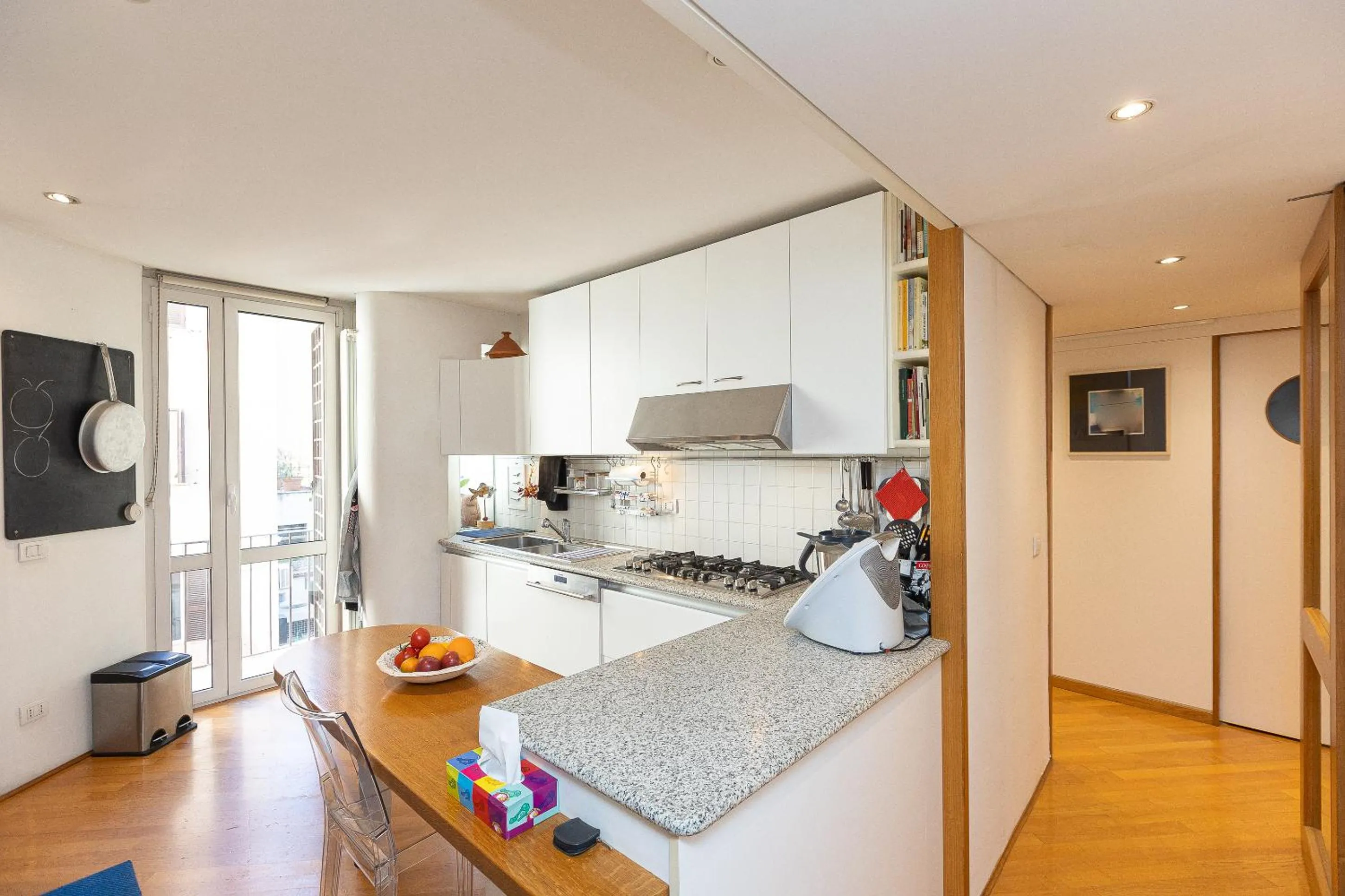 Dining area in San Gioacchino View by Rental in Rome