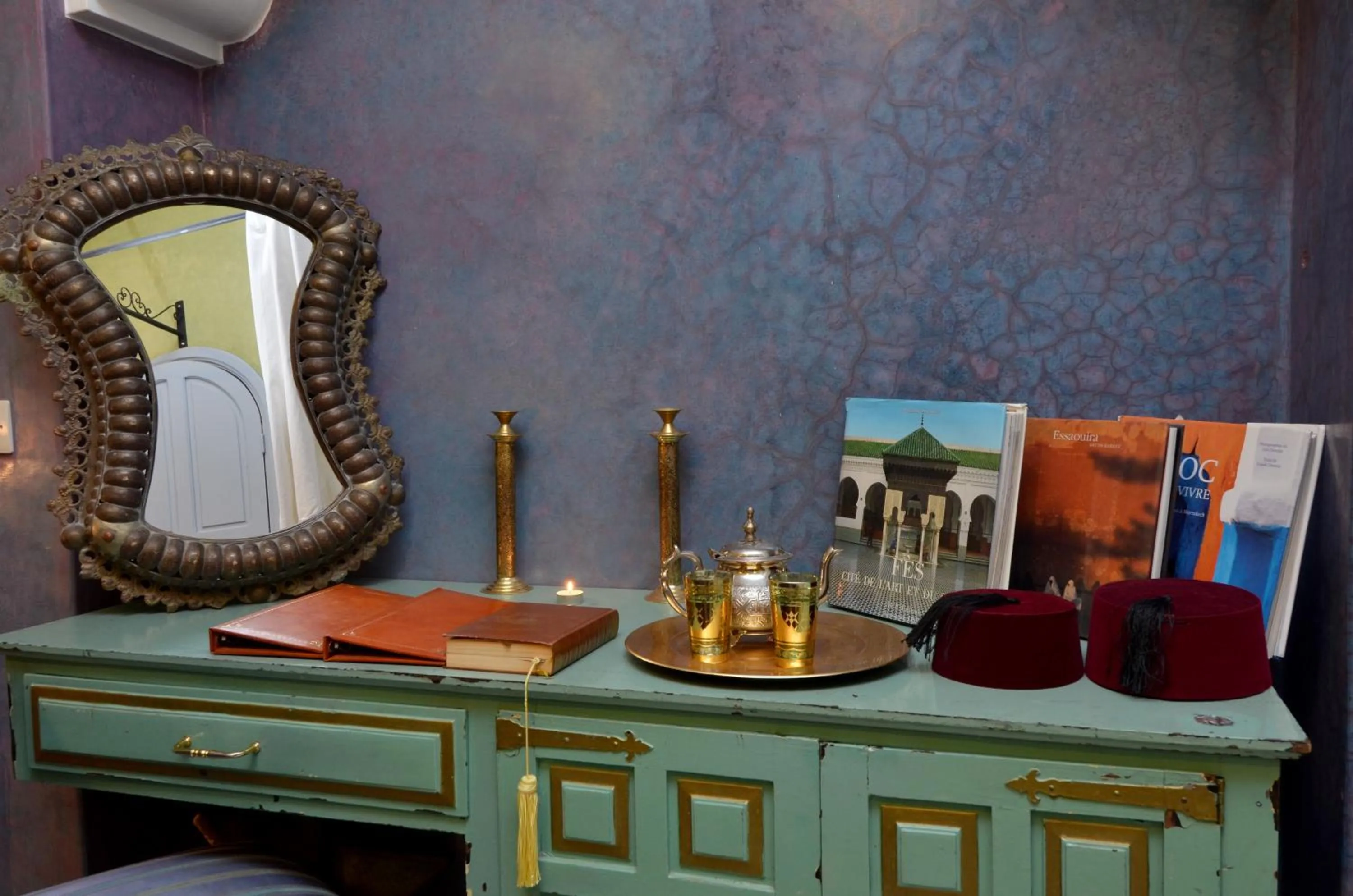 Photo of the whole room in Riad Manissa