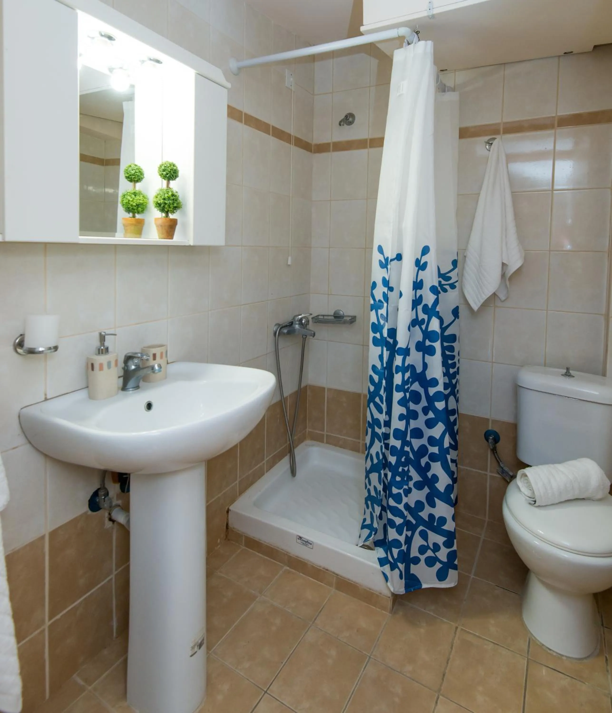 Mat Old Town Apartments B