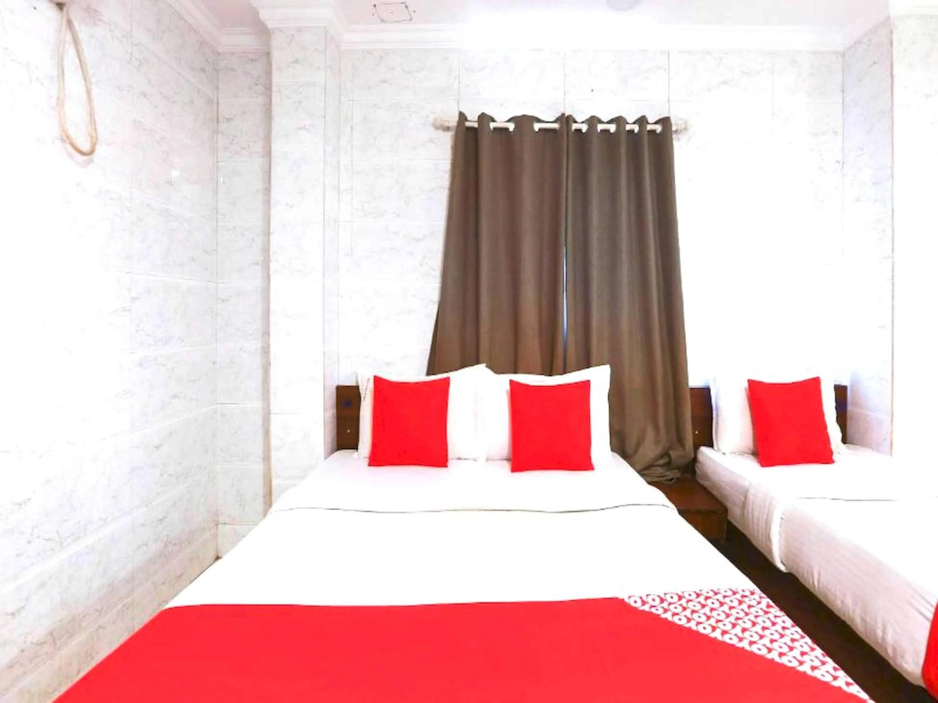 Bedroom, Bed in Hotel O The prince Park