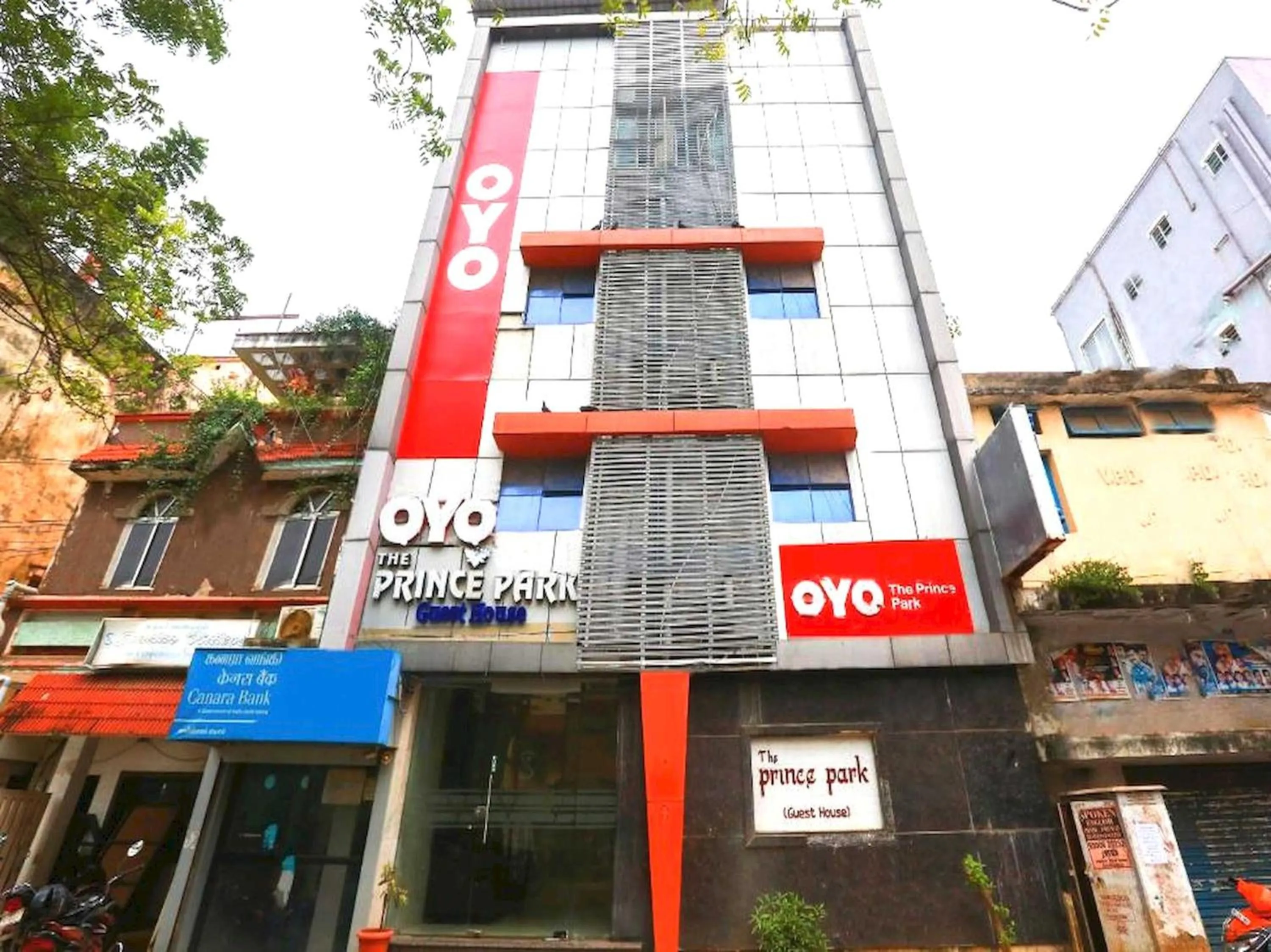 Facade/entrance in Hotel O The prince Park