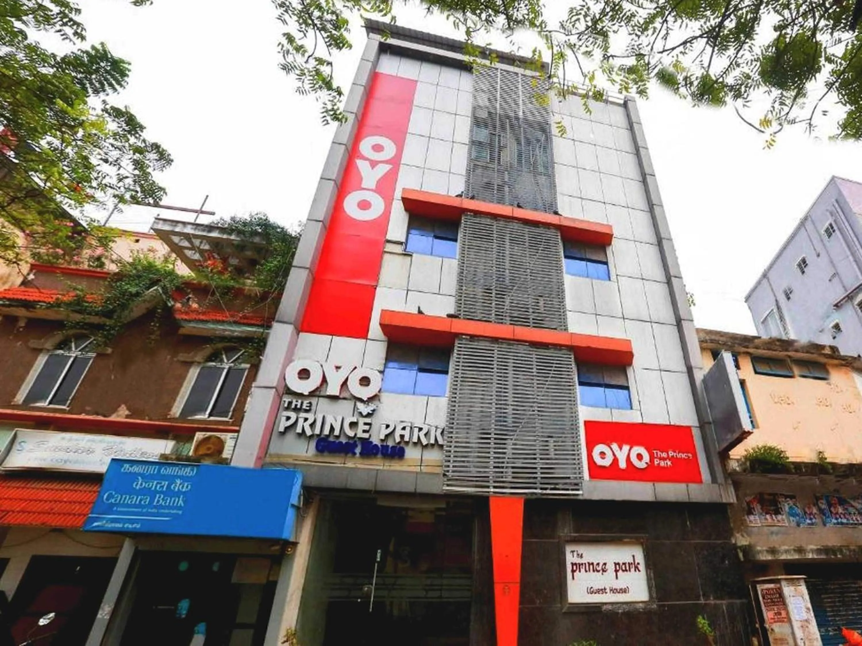 Facade/entrance in Hotel O The prince Park