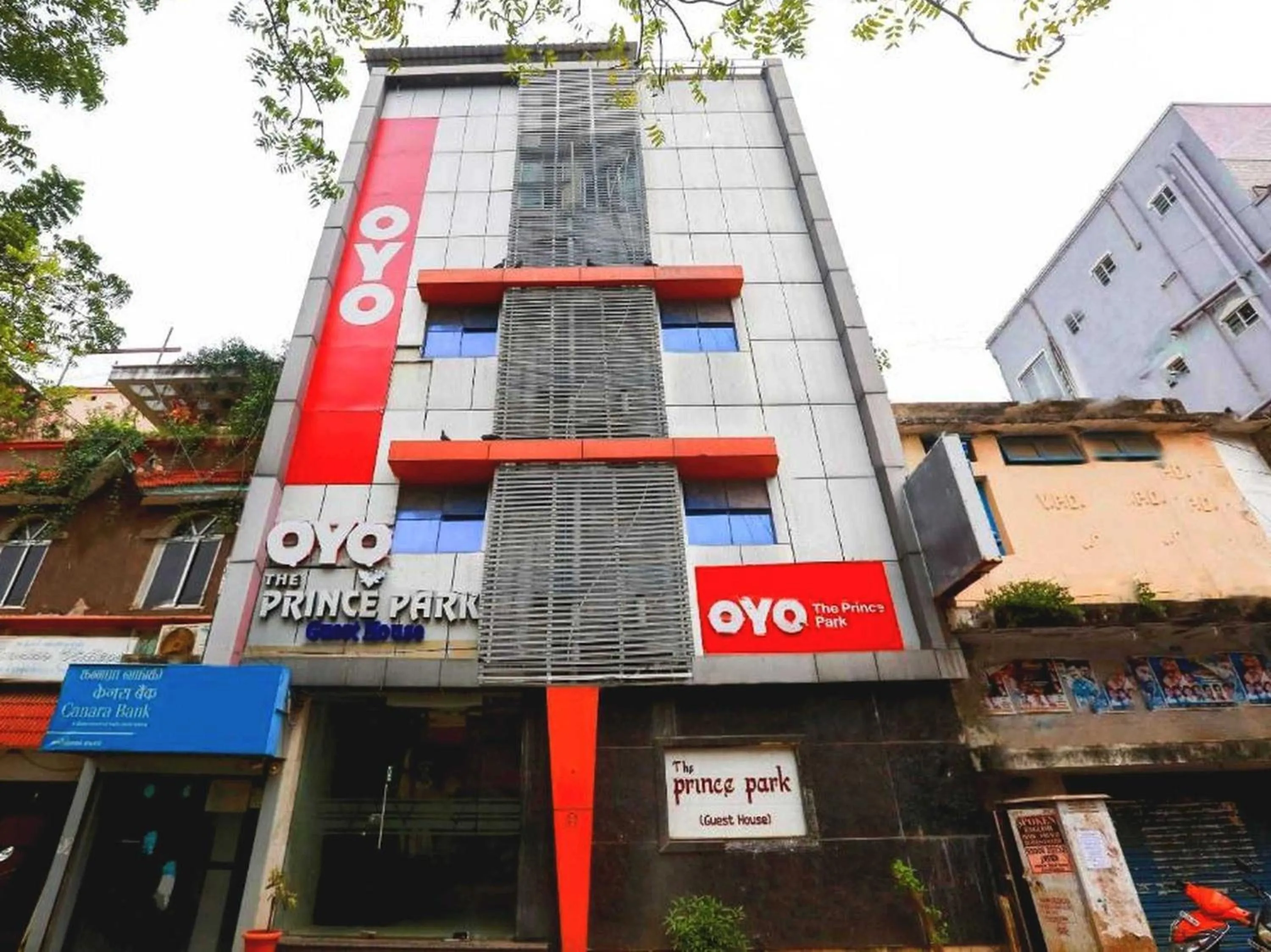 Facade/entrance in Hotel O The prince Park