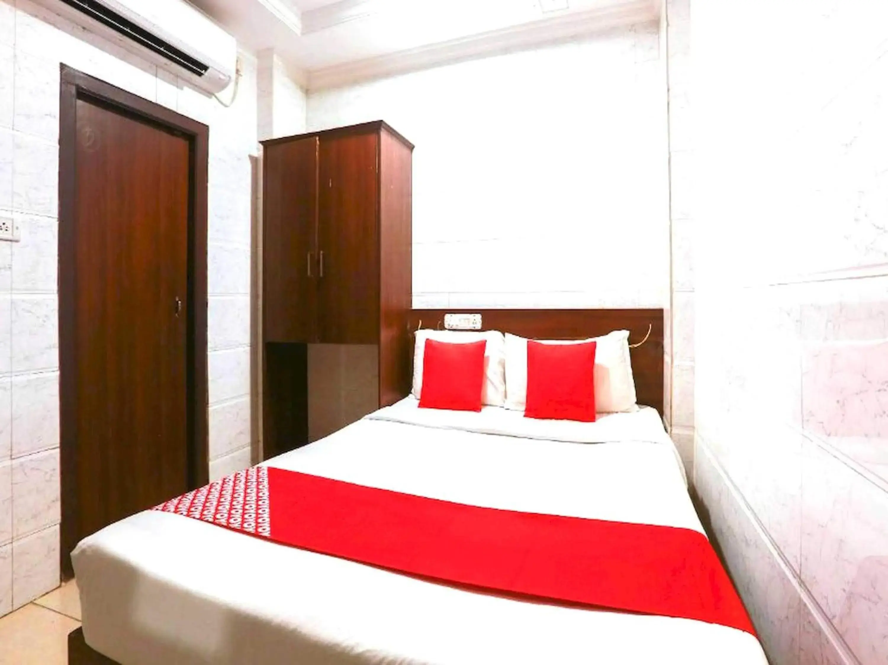 Classic Triple Room - single occupancy in Hotel O The prince Park Classic Triple Room - single occupancy in Hotel O The prince Park