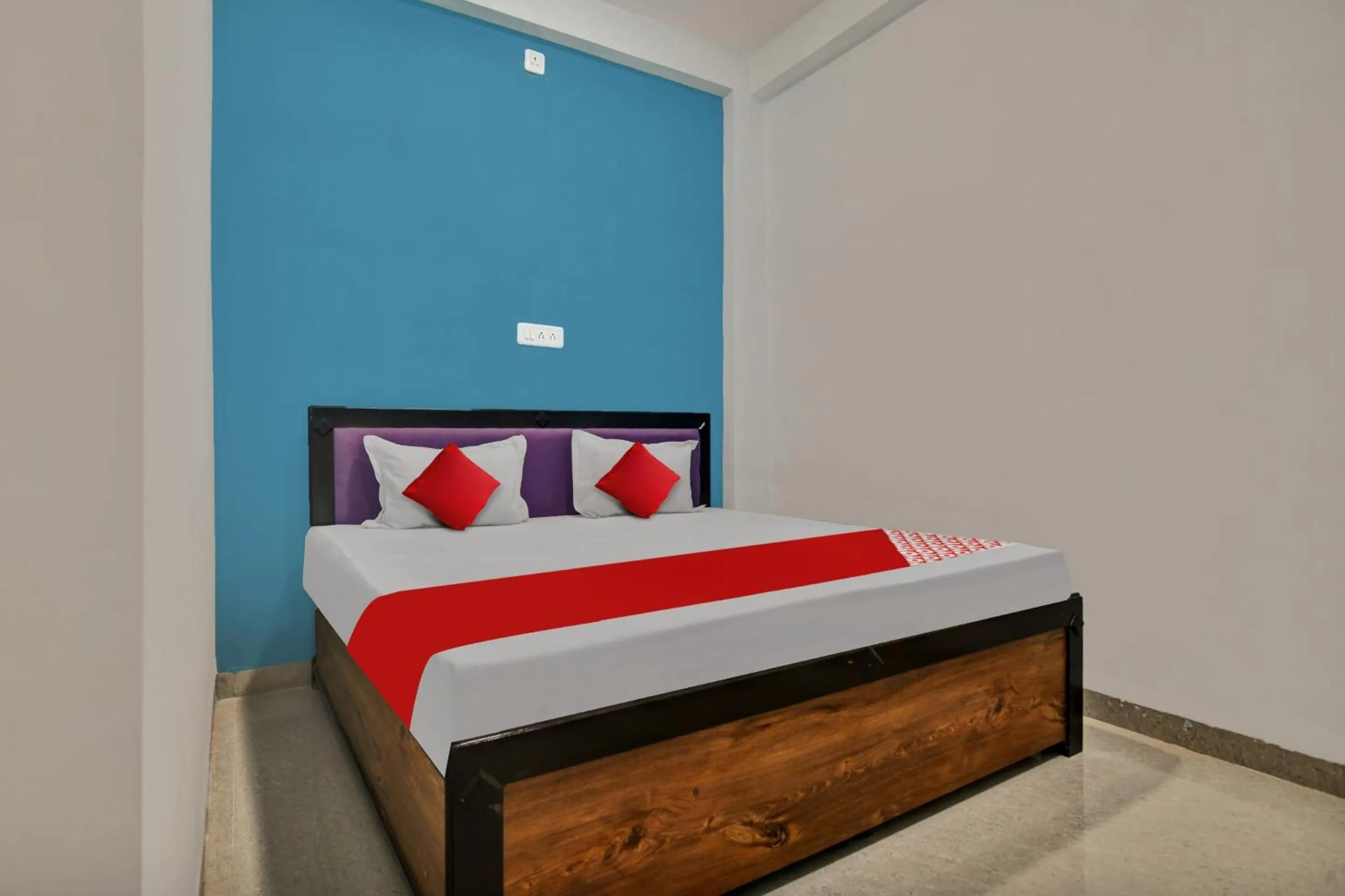 Bedroom in Hotel O Choice Inn