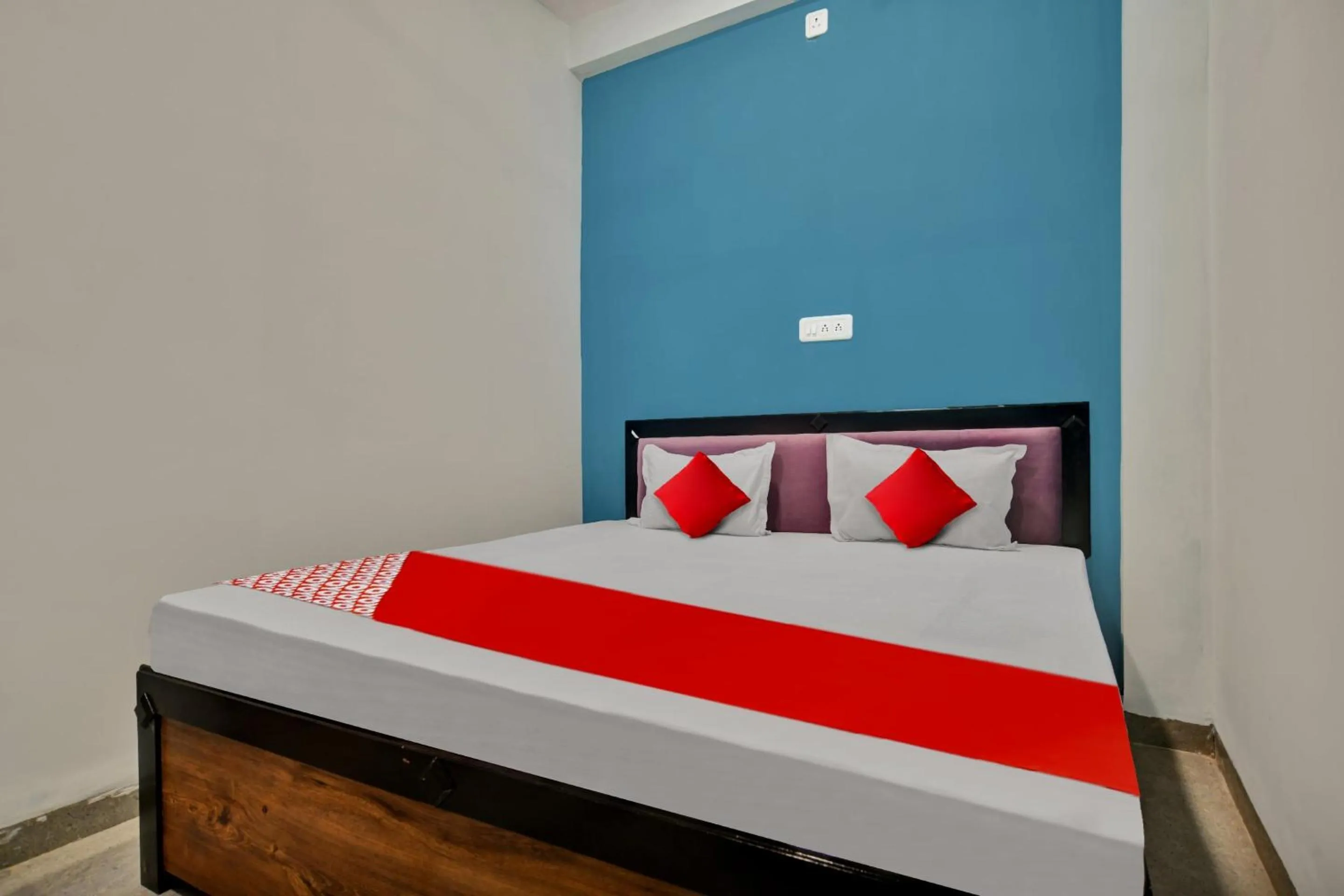 Bedroom in Hotel O Choice Inn