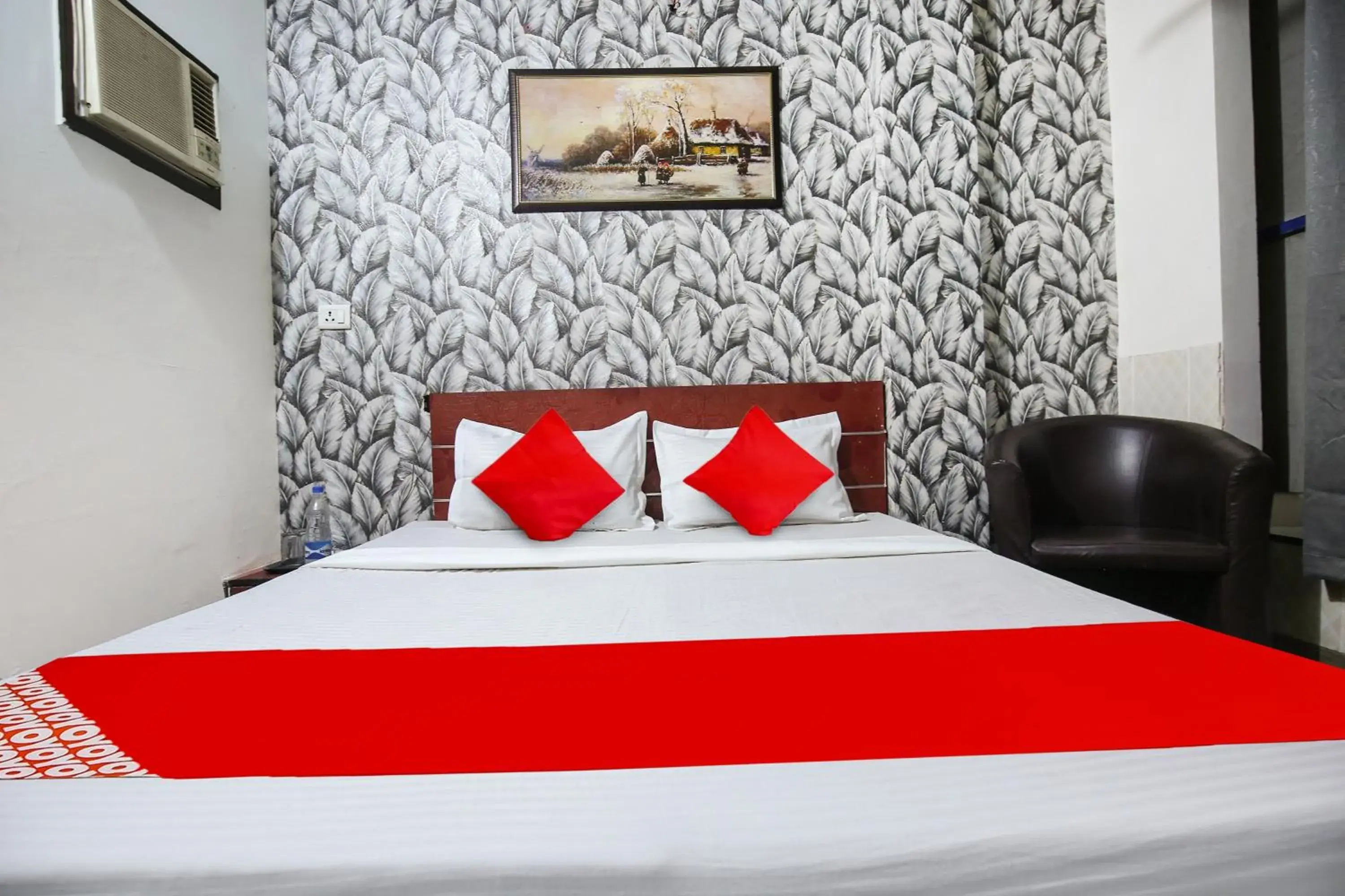 Bedroom, Bed in Hotel O Inder Inn Bedroom, Bed in Hotel O Inder Inn