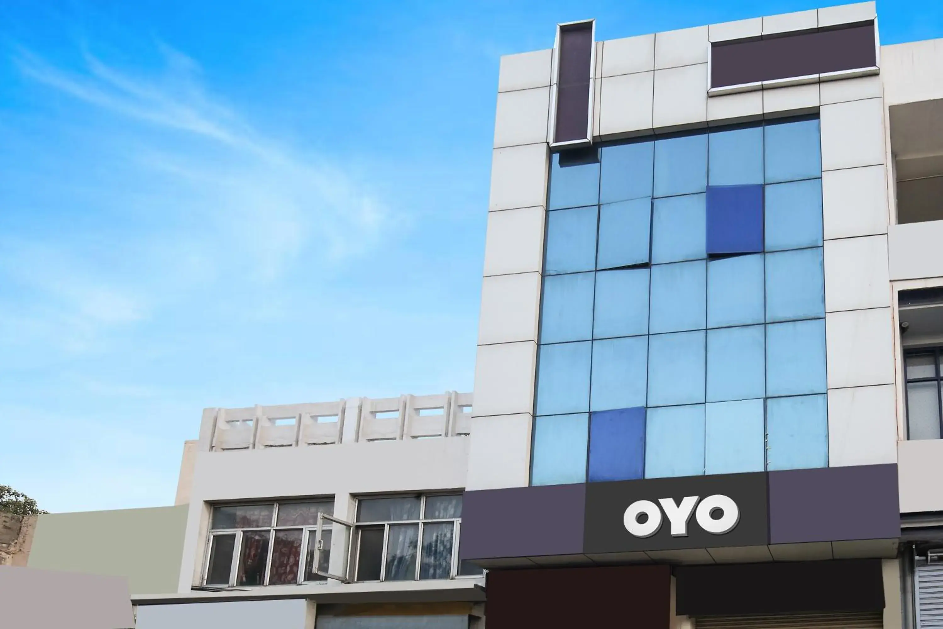 Facade/entrance in Hotel O Inder Inn Facade/entrance in Hotel O Inder Inn