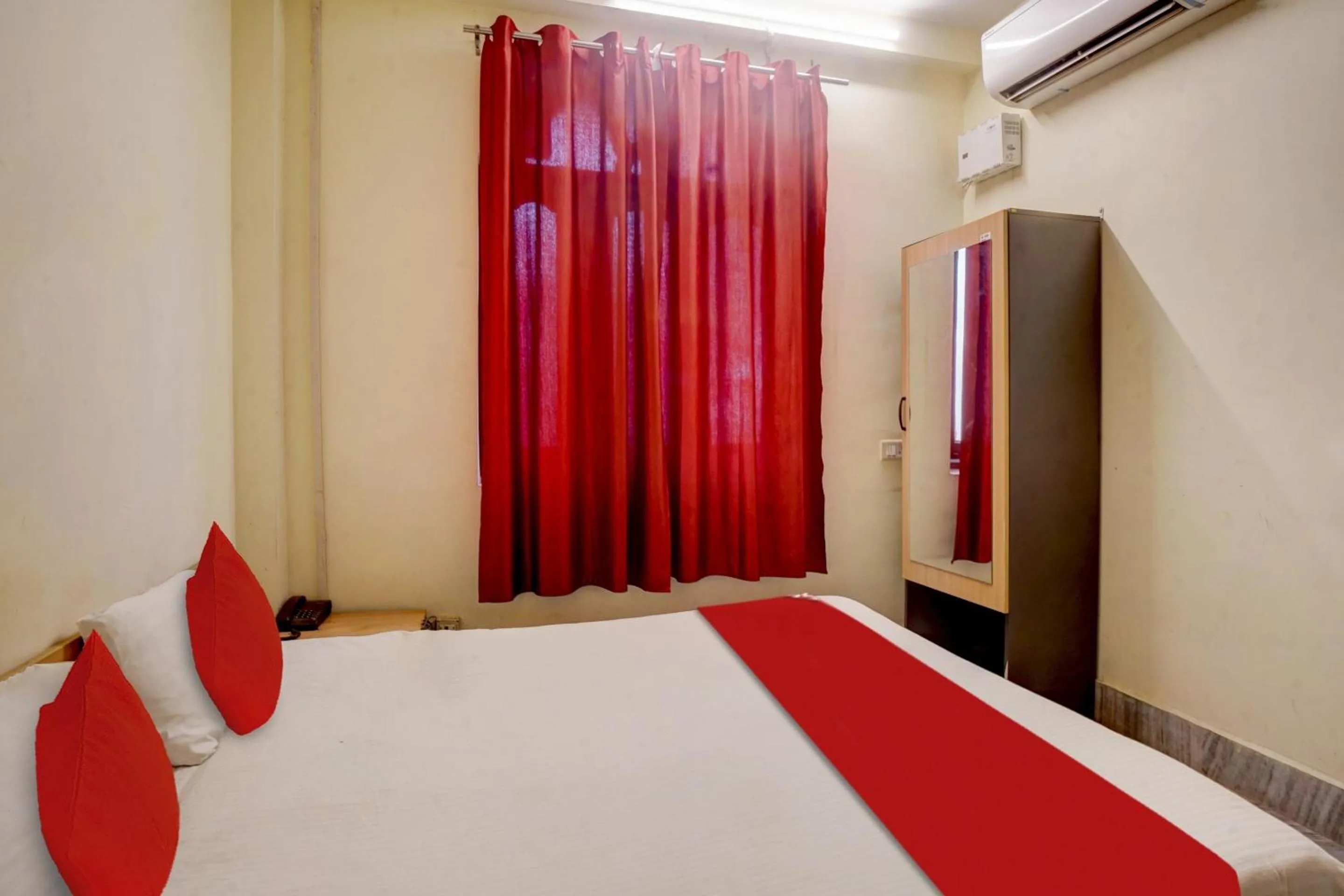 Bedroom in Hotel O Vibrant Inn