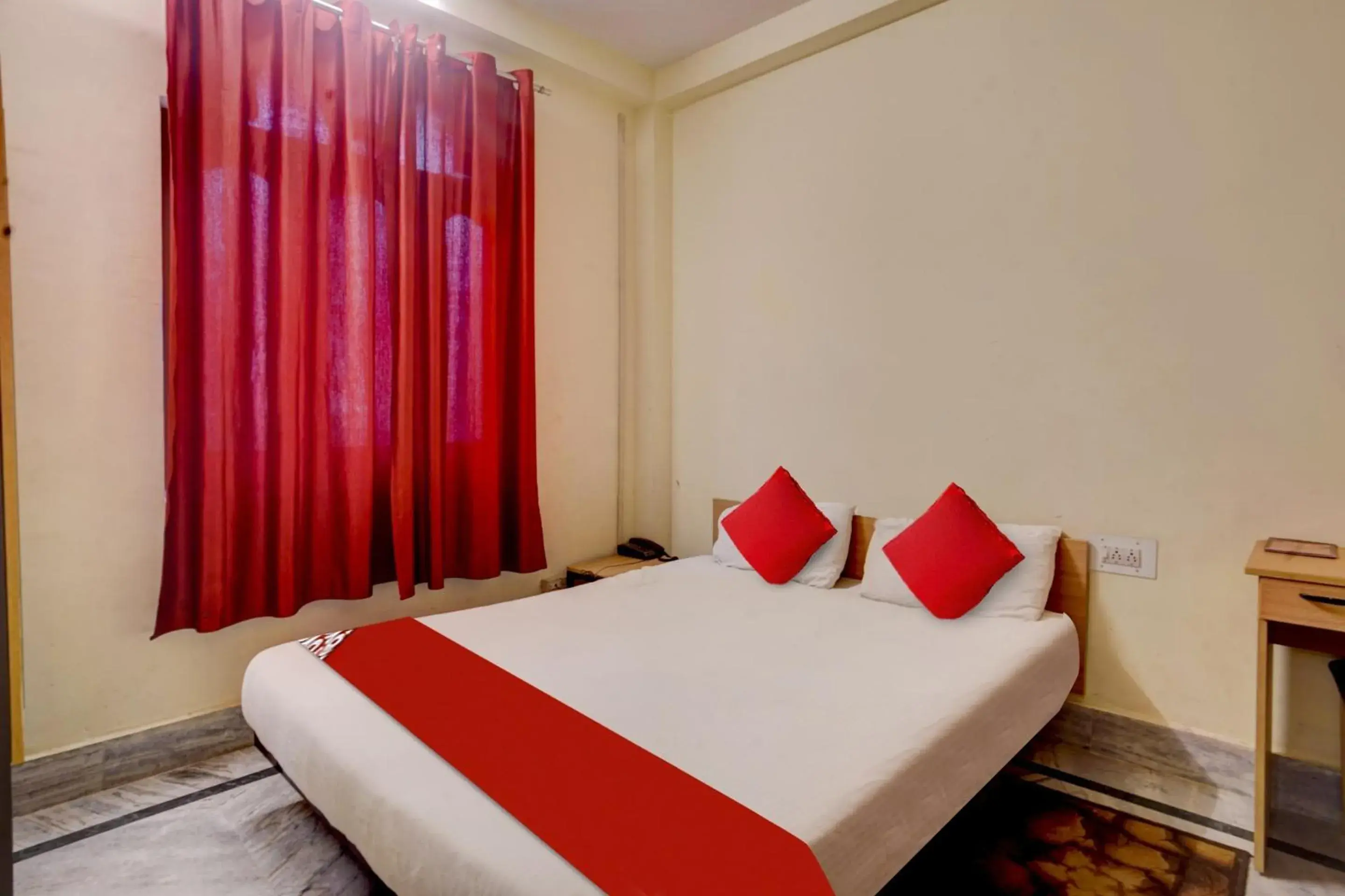 Bedroom, Bed in Hotel O Vibrant Inn Bedroom, Bed in Hotel O Vibrant Inn