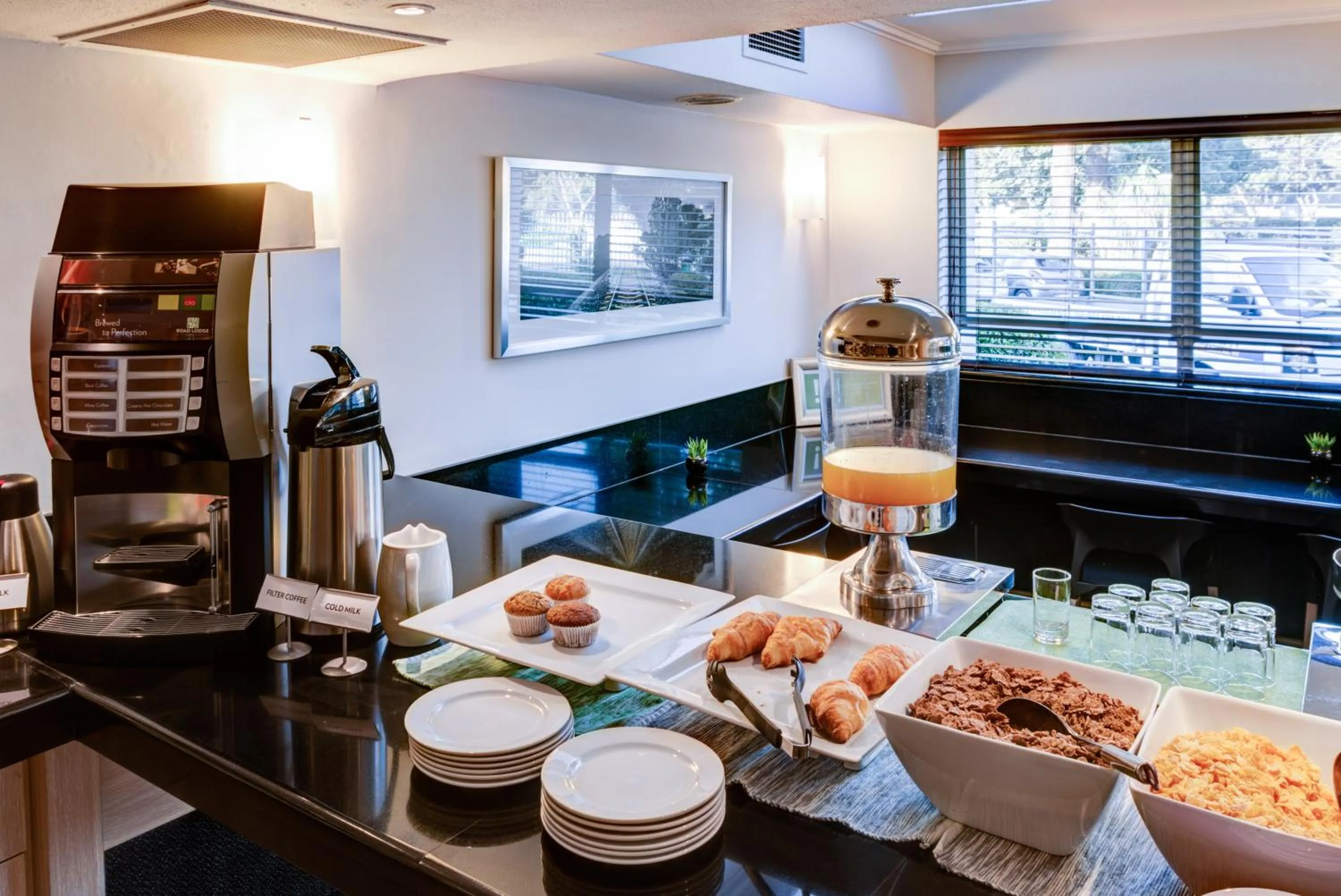 Coffee/tea facilities in Road Lodge Germiston