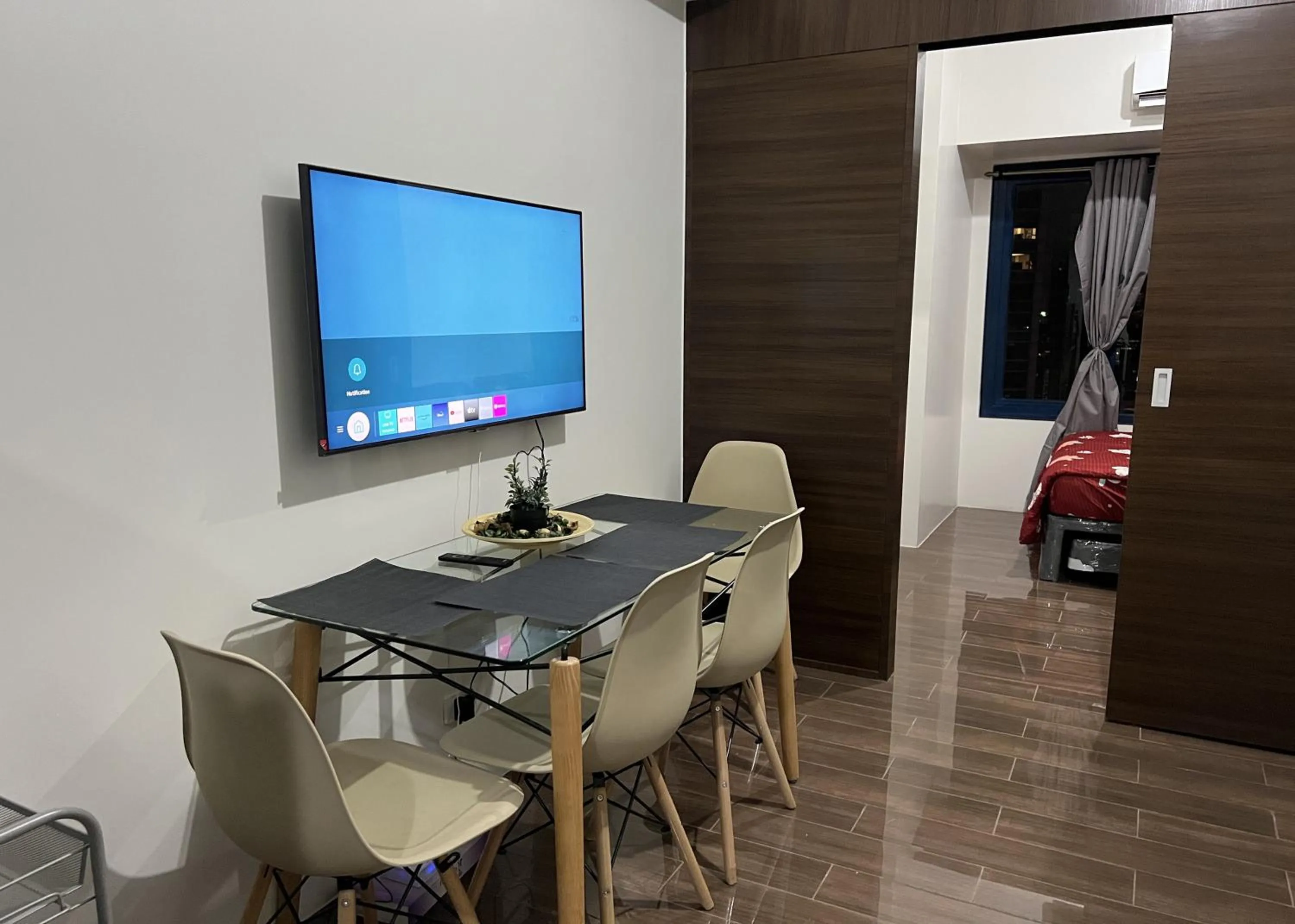 TV and multimedia in Luxury Air Residences By Makati