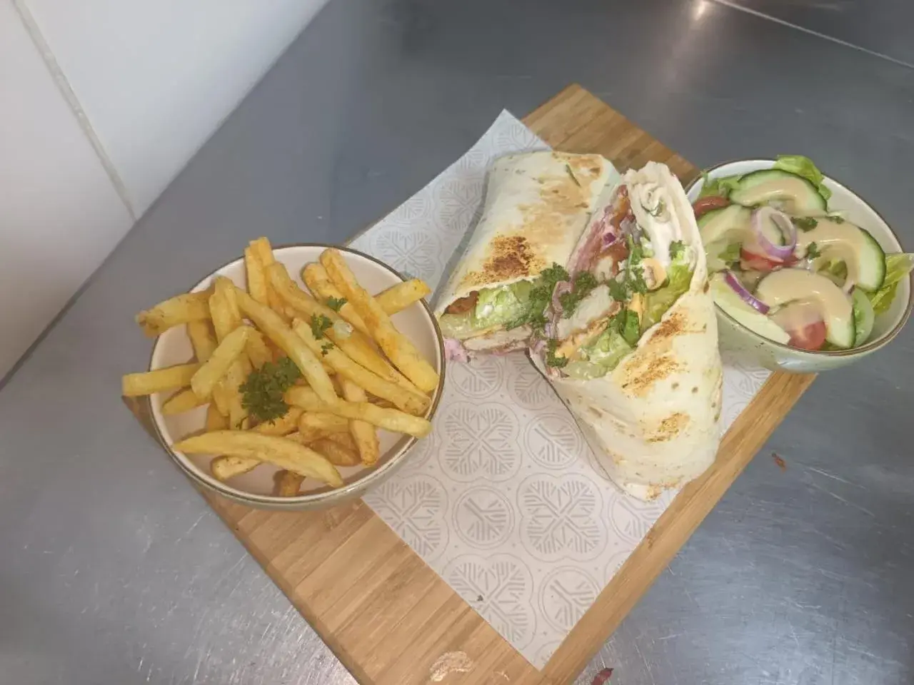 Restaurant/places to eat in Road Lodge Isando Restaurant/places to eat in Road Lodge Isando