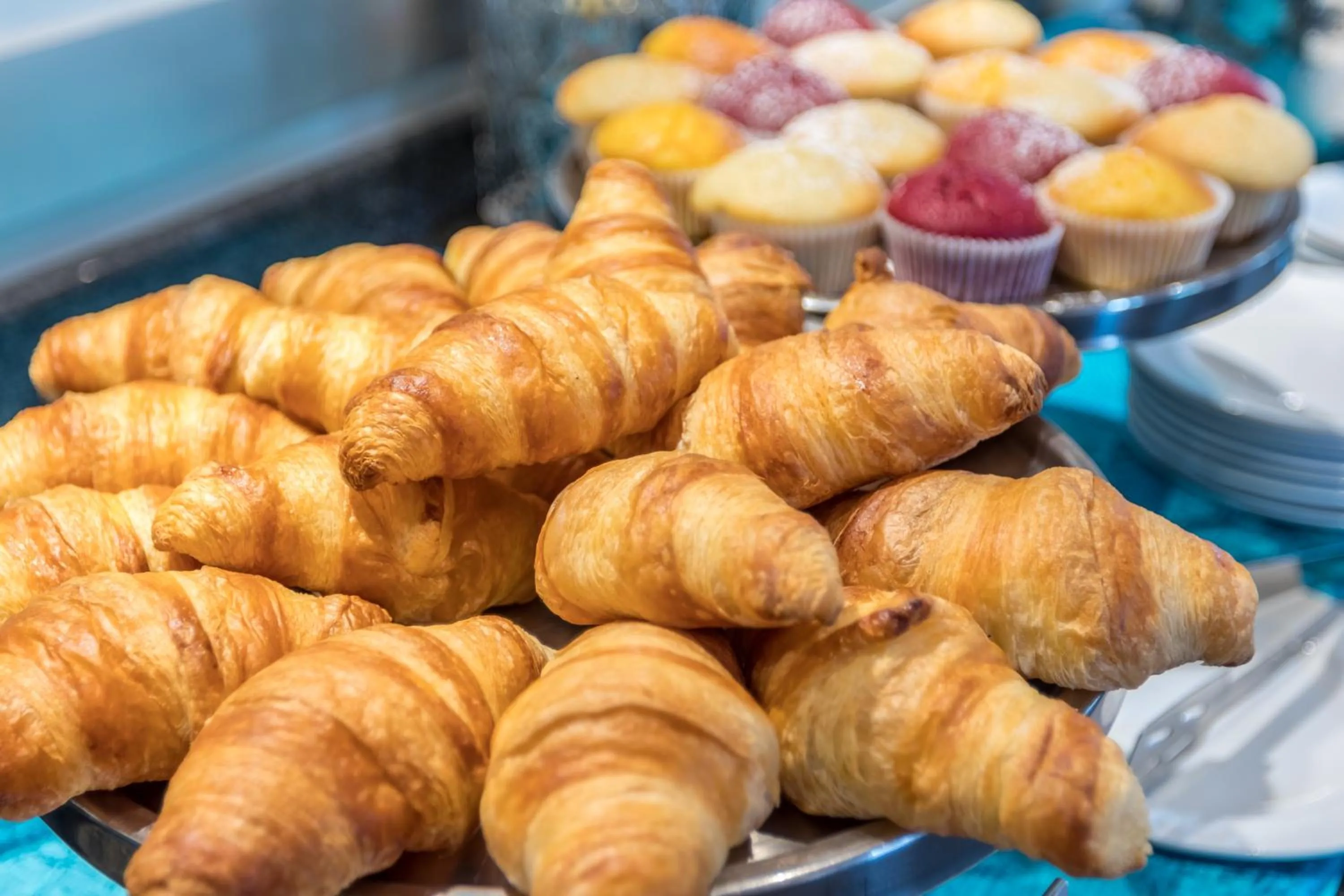 Restaurant/places to eat in Road Lodge Isando