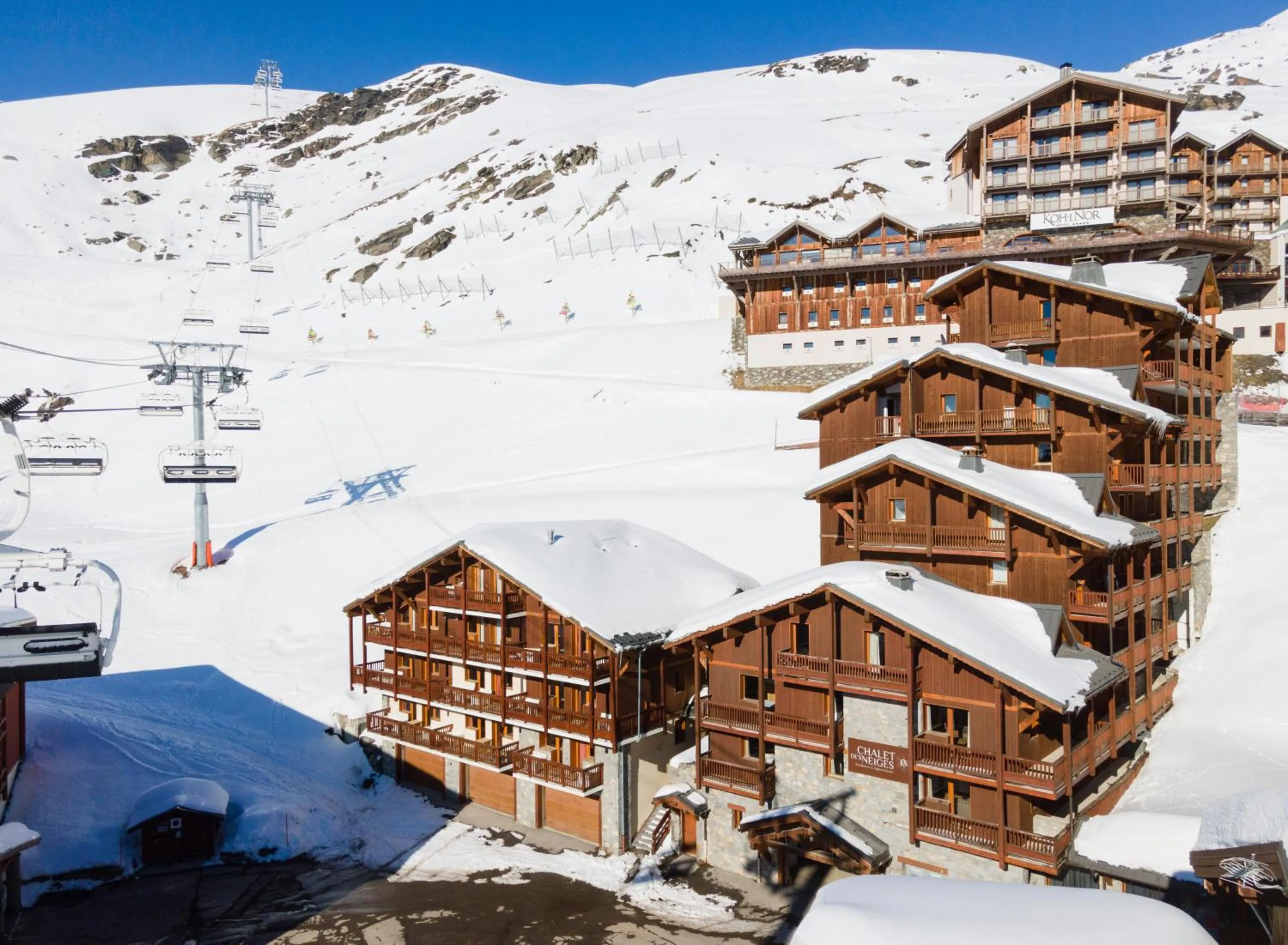 Property building in Chalet des Neiges Plein Sud