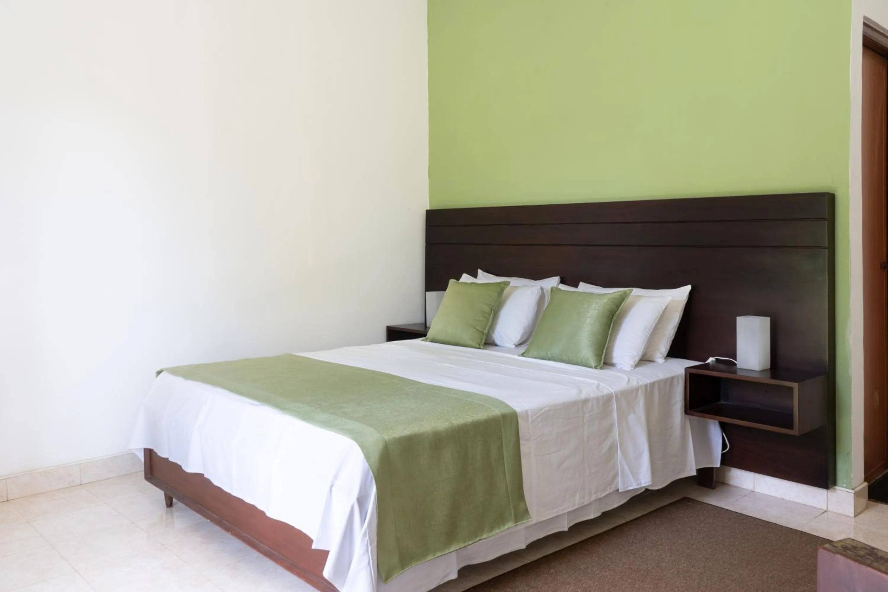Bed in Villa Sarakkuwa